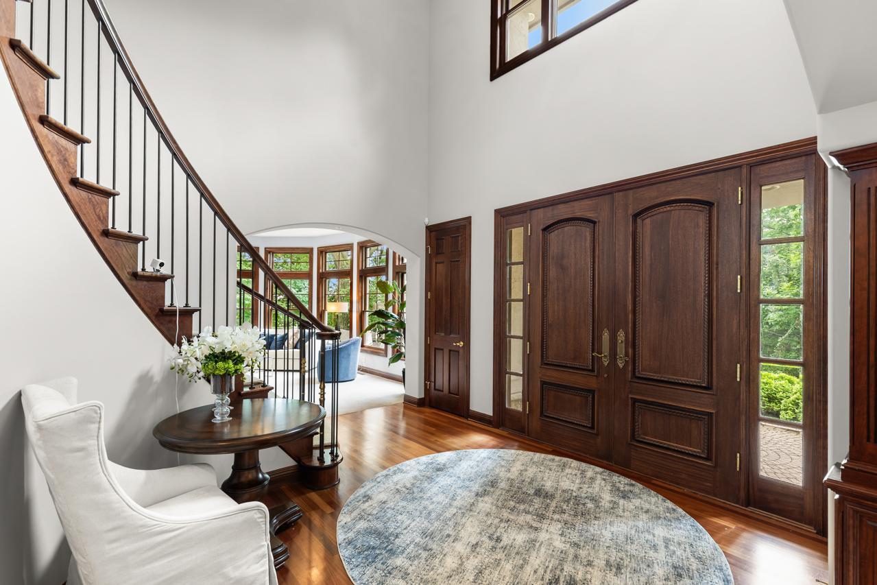 View of Residential at 9991 Dell Road, Eden Prairie MN 55347, Eden Prairie (24 of 99) - Mike Wilen | Minnesota Team Real Estate