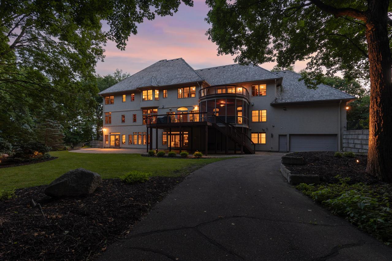 View of Residential at 9991 Dell Road, Eden Prairie MN 55347, Eden Prairie (88 of 99) - Mike Wilen | Minnesota Team Real Estate