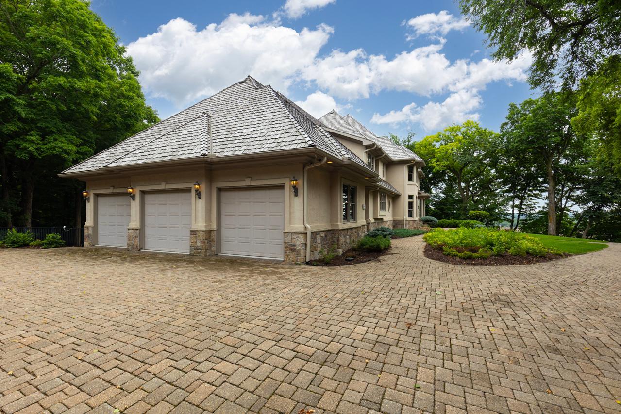 View of Residential at 9991 Dell Road, Eden Prairie MN 55347, Eden Prairie (96 of 99) - Mike Wilen | Minnesota Team Real Estate