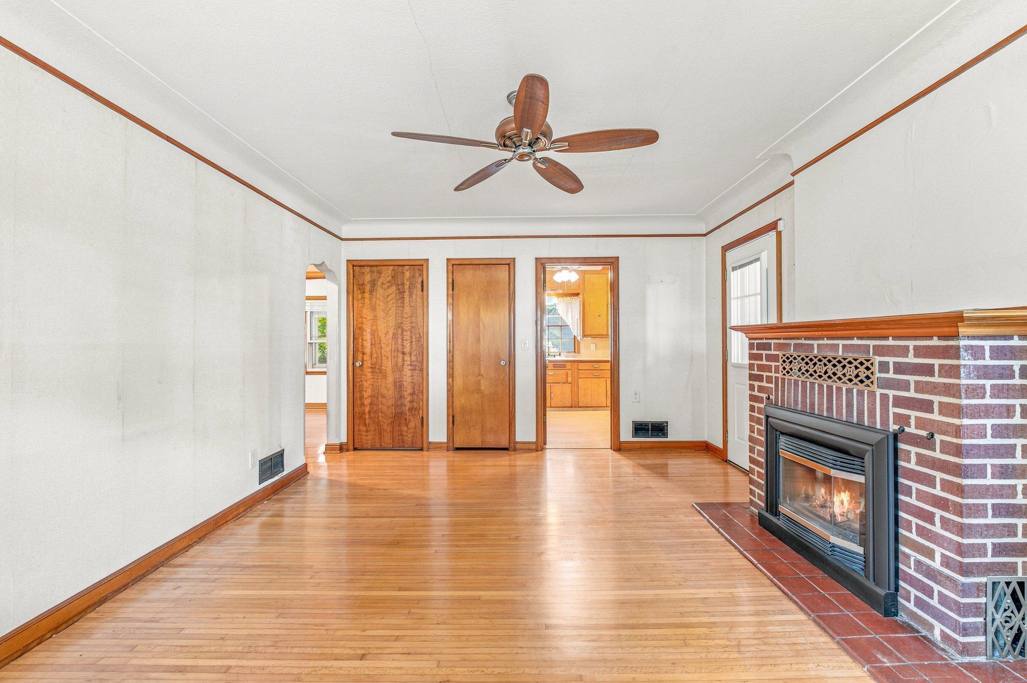 View of Residential at 615 12th Avenue, New Brighton MN 55112, New Brighton (6 of 41) - Mike Wilen | Minnesota Team Real Estate