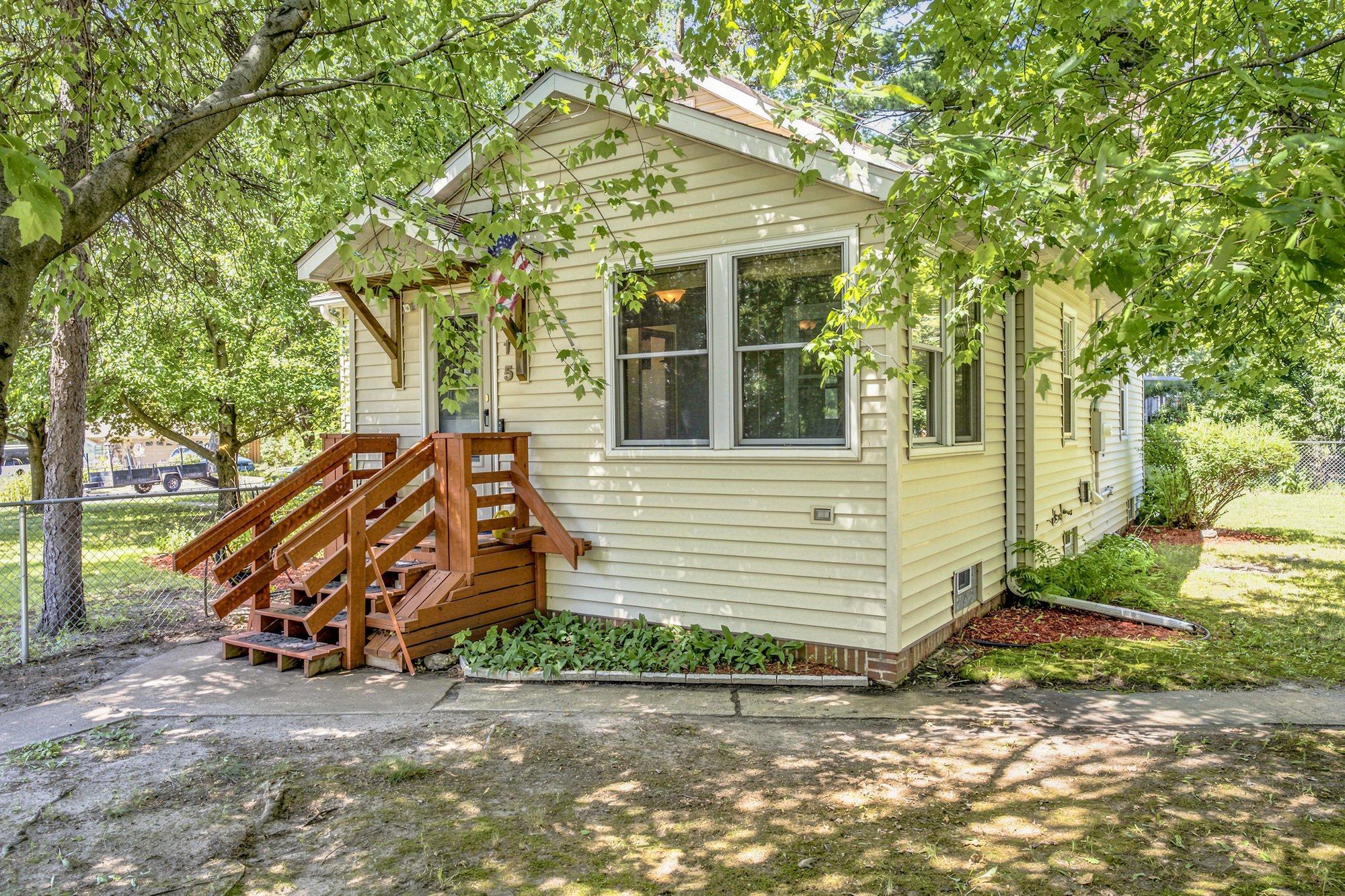 View of Residential at 615 12th Avenue, New Brighton MN 55112, New Brighton (37 of 41) - Mike Wilen | Minnesota Team Real Estate