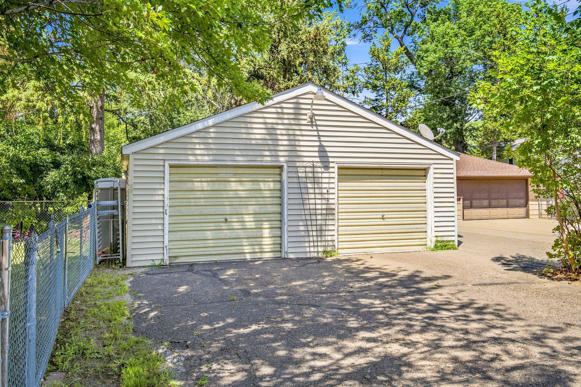 View of Residential at 615 12th Avenue, New Brighton MN 55112, New Brighton (38 of 41) - Mike Wilen | Minnesota Team Real Estate