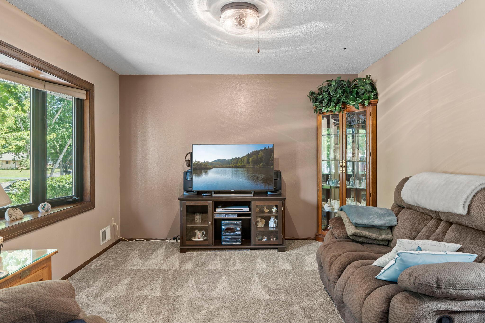 View of Residential at 119 Oak Avenue, Saint Michael MN 55376, Saint Michael (8 of 72) - Mike Wilen | Minnesota Team Real Estate