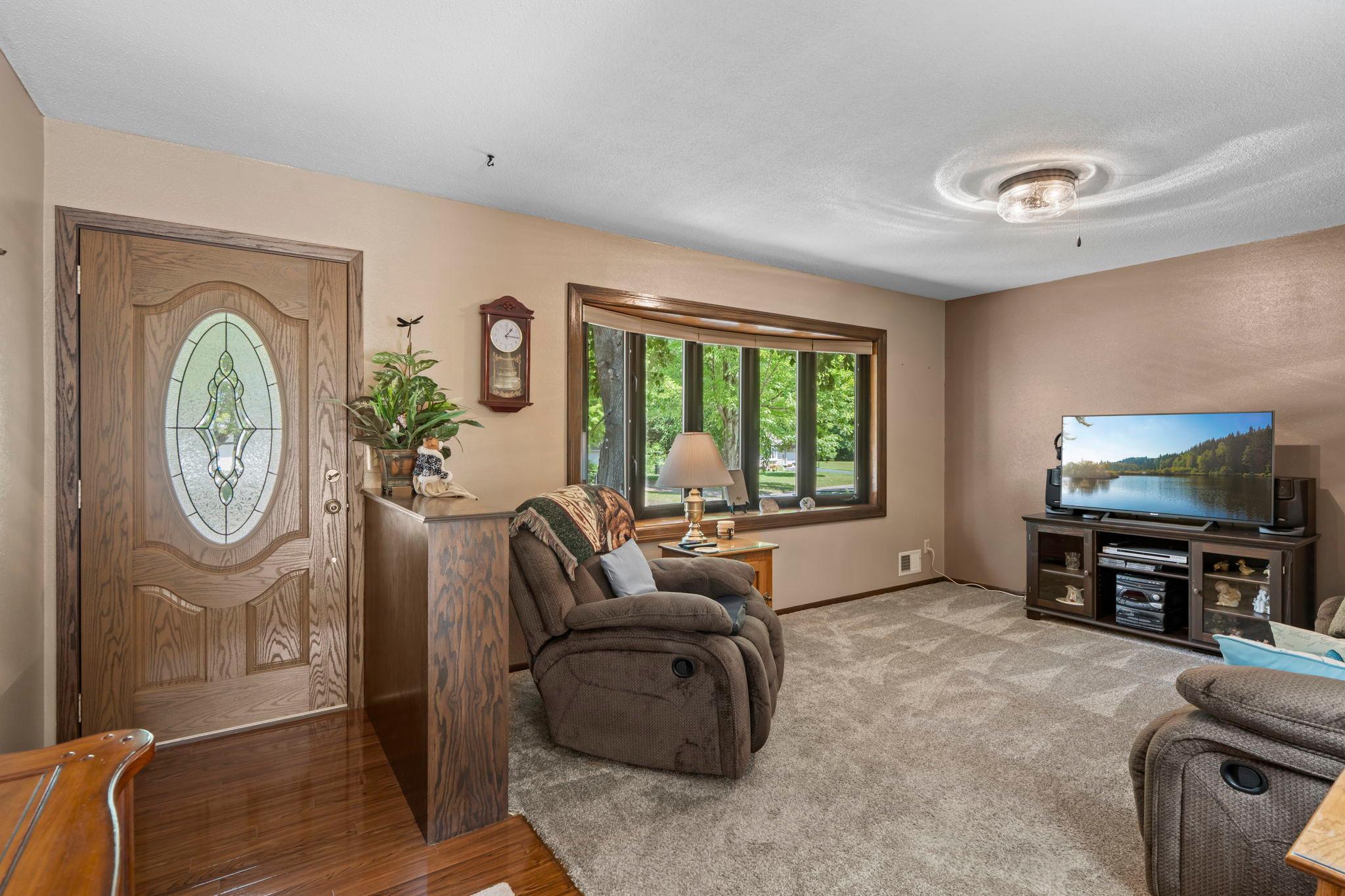 View of Residential at 119 Oak Avenue, Saint Michael MN 55376, Saint Michael (6 of 72) - Mike Wilen | Minnesota Team Real Estate