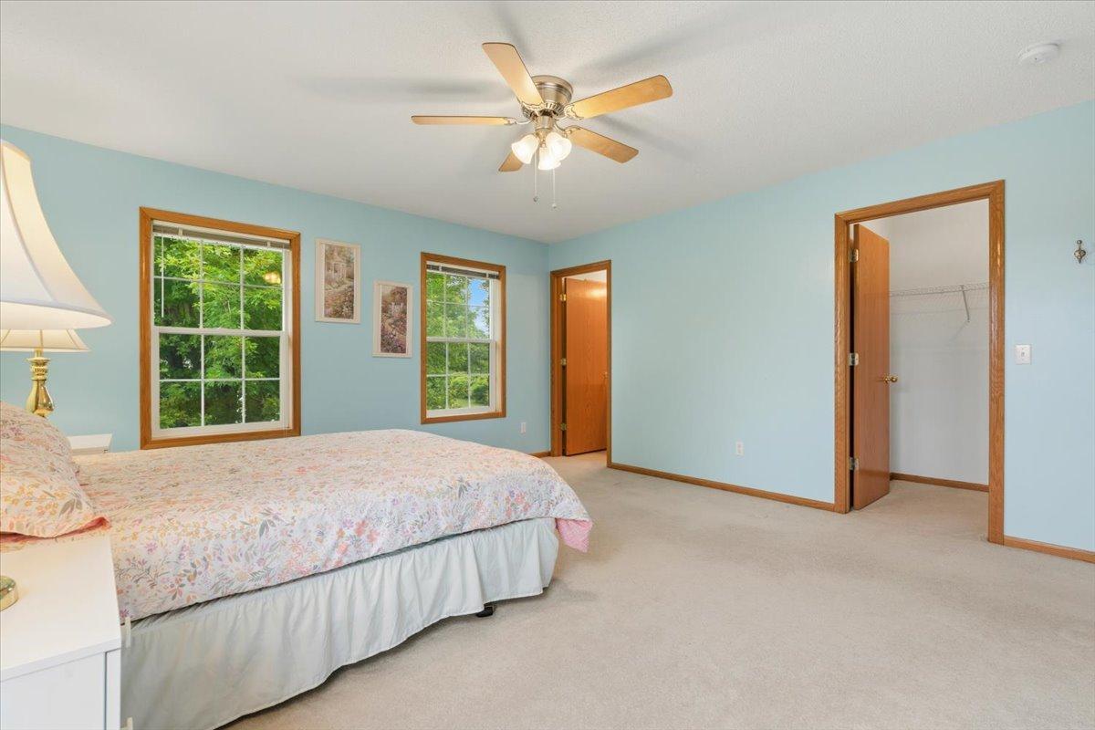 View of Residential at 931 Sterling Street, Maplewood MN 55119, Maplewood (23 of 44) - Mike Wilen | Minnesota Team Real Estate