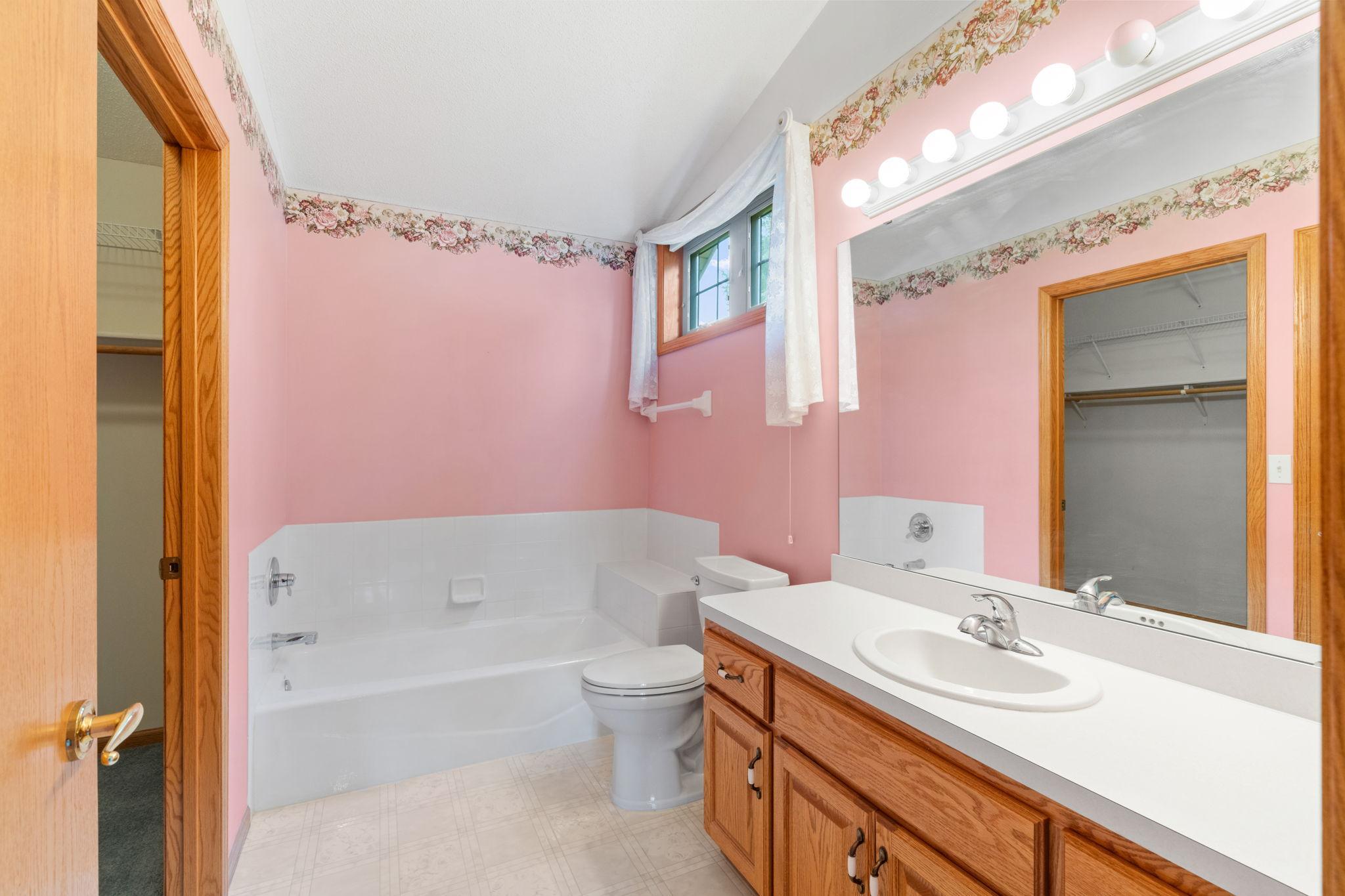 View of Residential at 3700 Ladyslipper Lane, Brooklyn Park MN 55443, Brooklyn Park (24 of 41) - Mike Wilen | Minnesota Team Real Estate