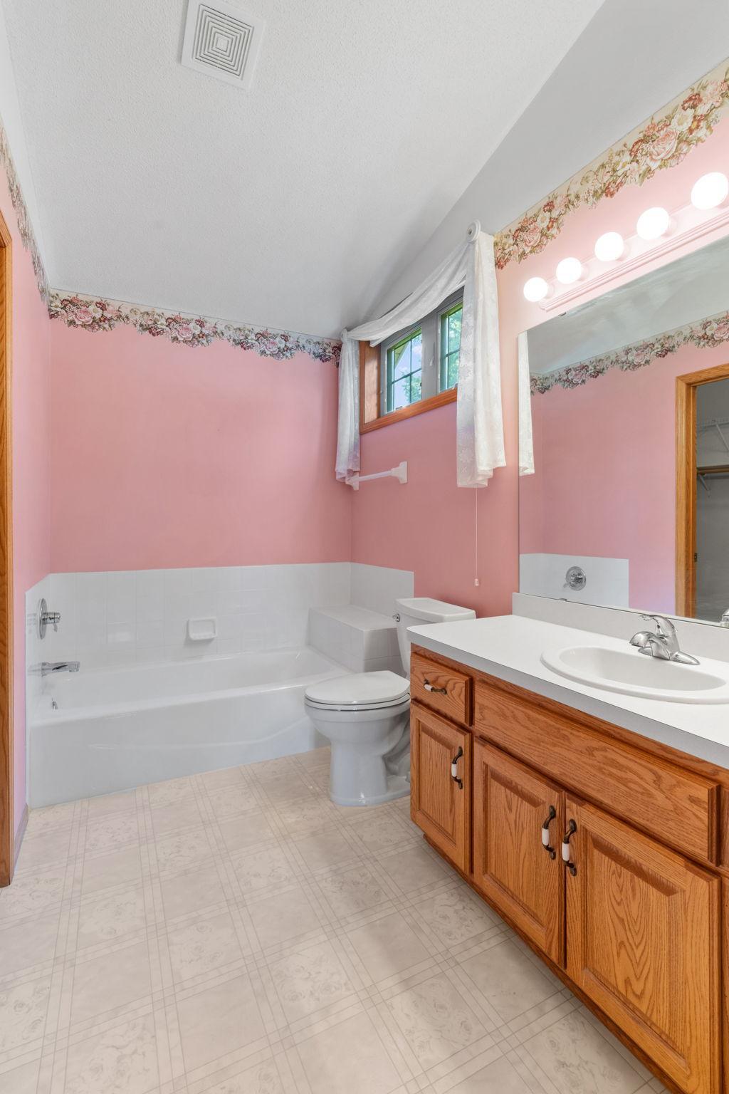 View of Residential at 3700 Ladyslipper Lane, Brooklyn Park MN 55443, Brooklyn Park (22 of 41) - Mike Wilen | Minnesota Team Real Estate