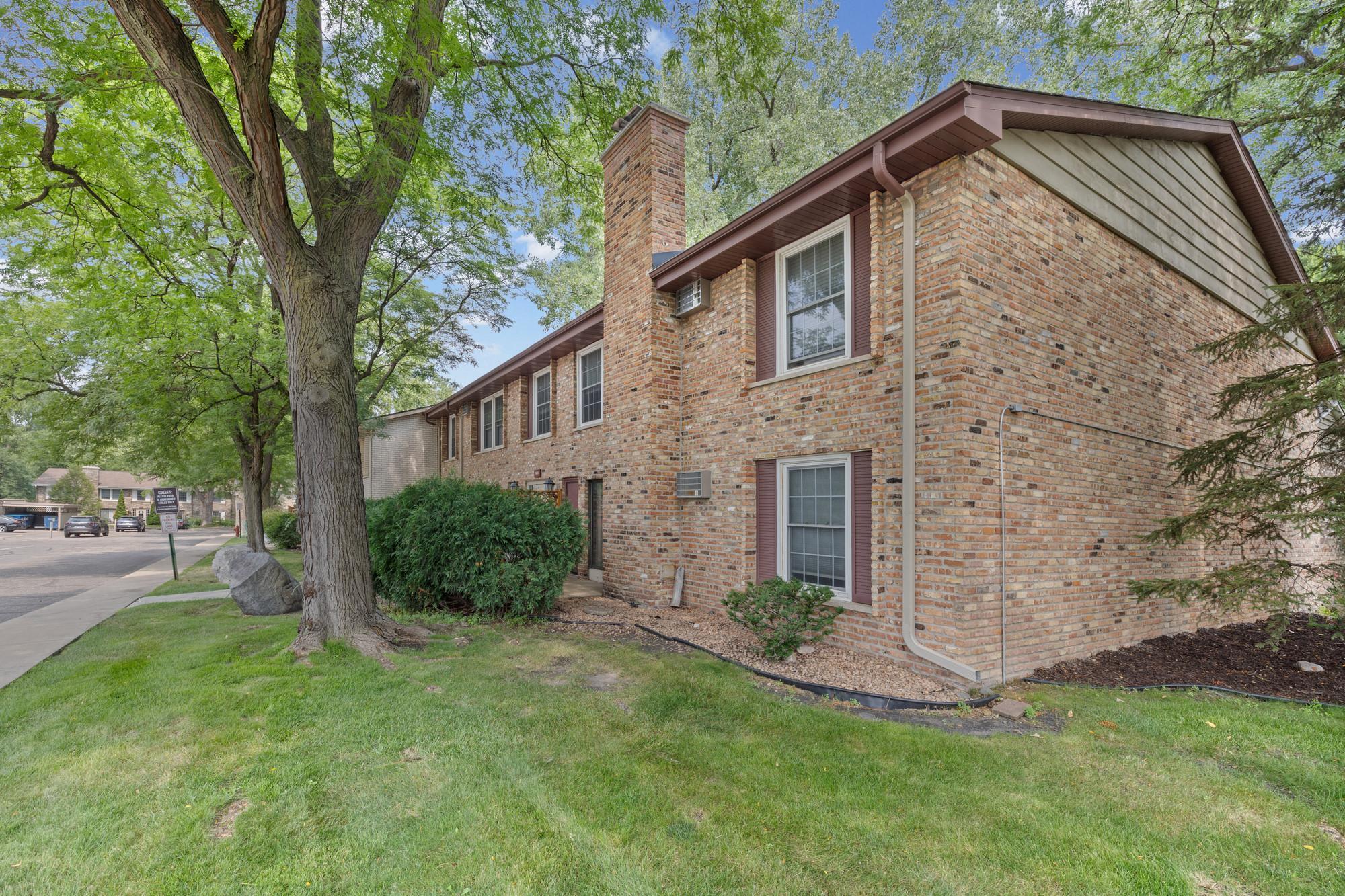 View of Residential at 4600 Cedar Lake Road #2, Saint Louis Park MN 55416, Saint Louis Park (3 of 31) - Mike Wilen | Minnesota Team Real Estate
