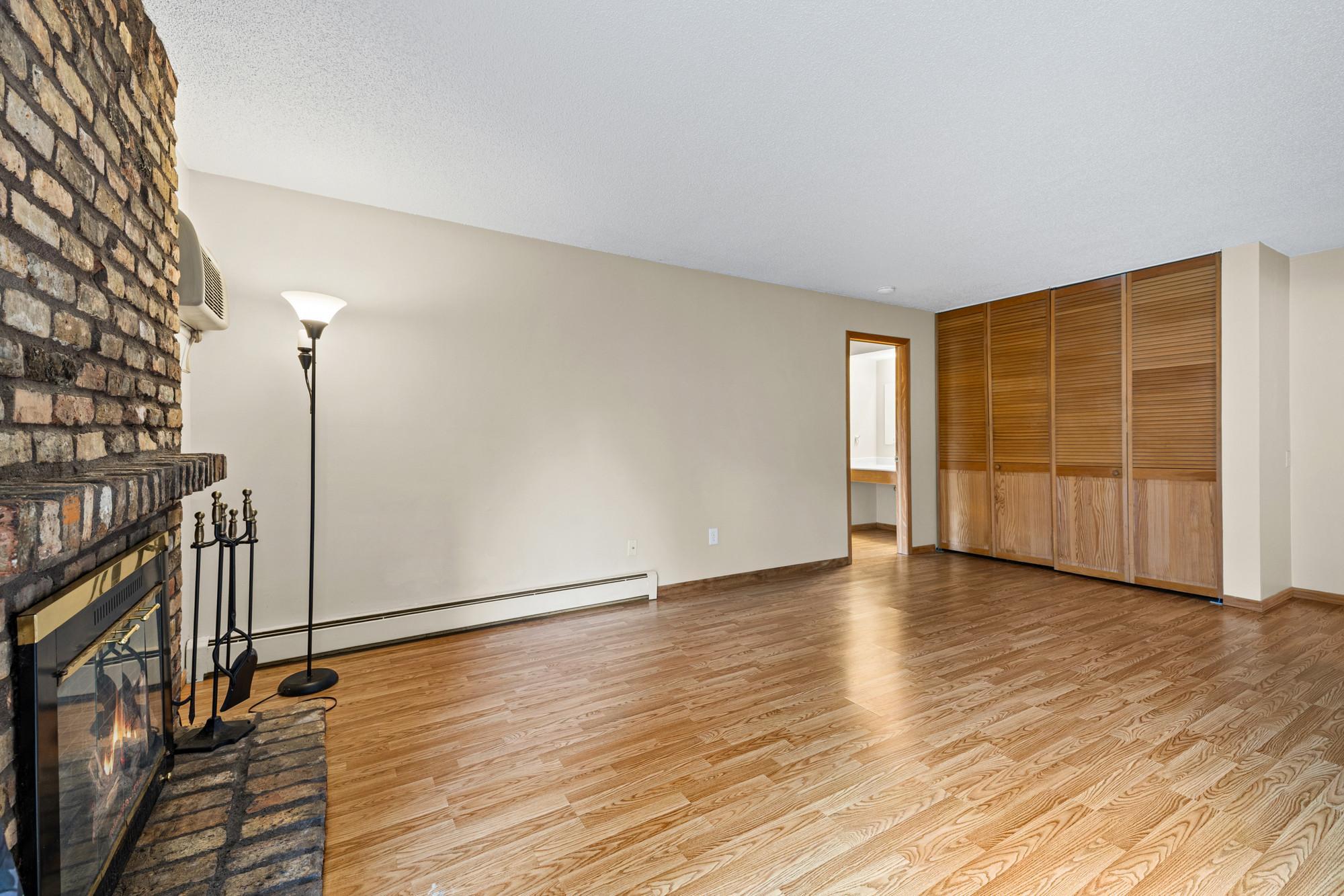 View of Residential at 4600 Cedar Lake Road #2, Saint Louis Park MN 55416, Saint Louis Park (8 of 31) - Mike Wilen | Minnesota Team Real Estate