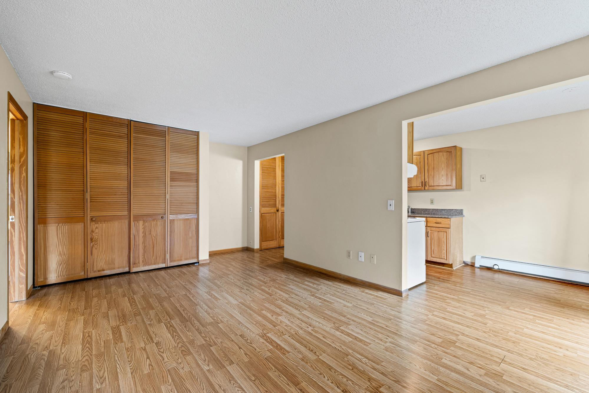 View of Residential at 4600 Cedar Lake Road #2, Saint Louis Park MN 55416, Saint Louis Park (7 of 31) - Mike Wilen | Minnesota Team Real Estate
