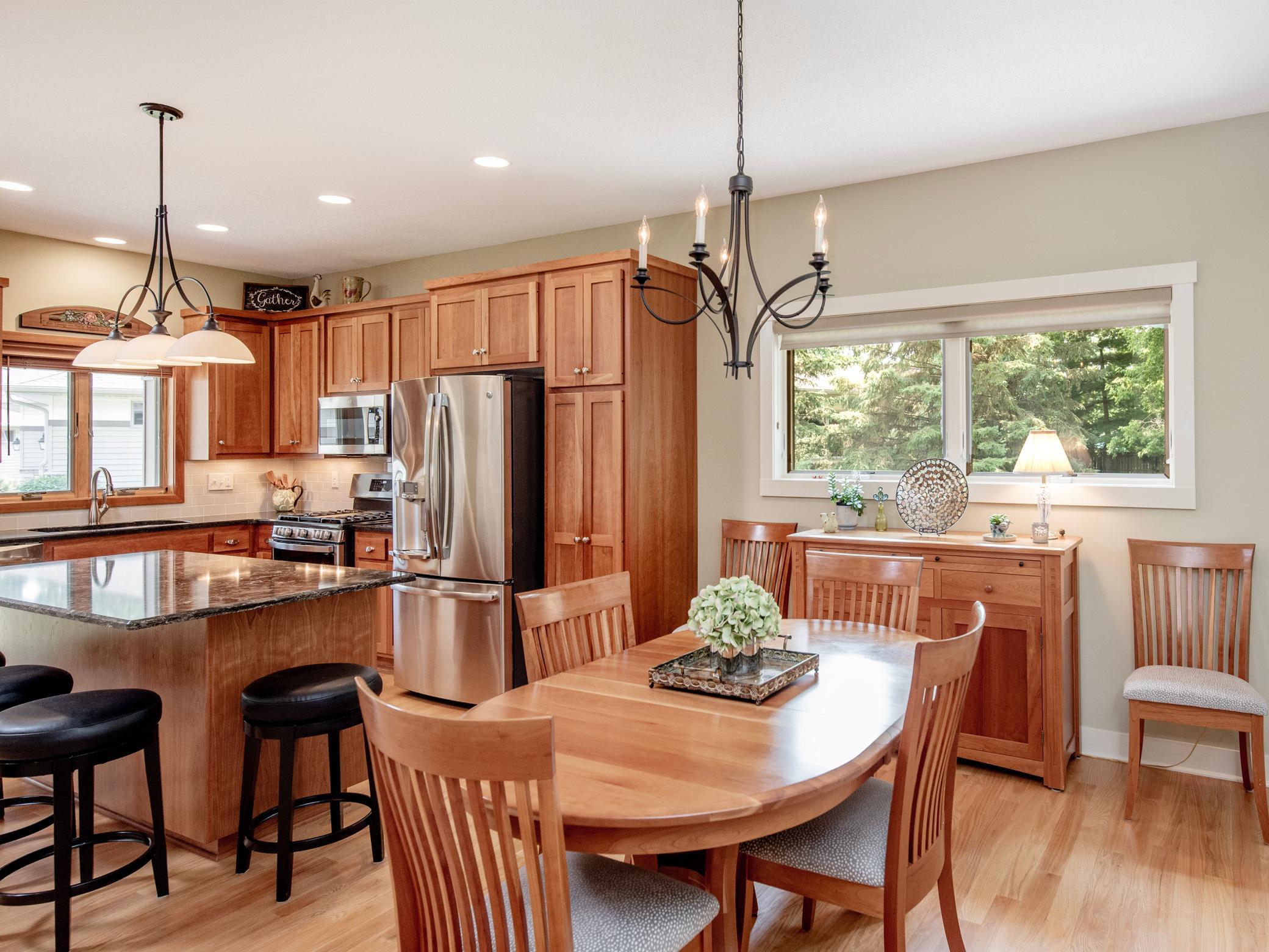 View of Residential at 2621 Cardinal Court, North Saint Paul MN 55109, North Saint Paul (8 of 37) - Mike Wilen | Minnesota Team Real Estate