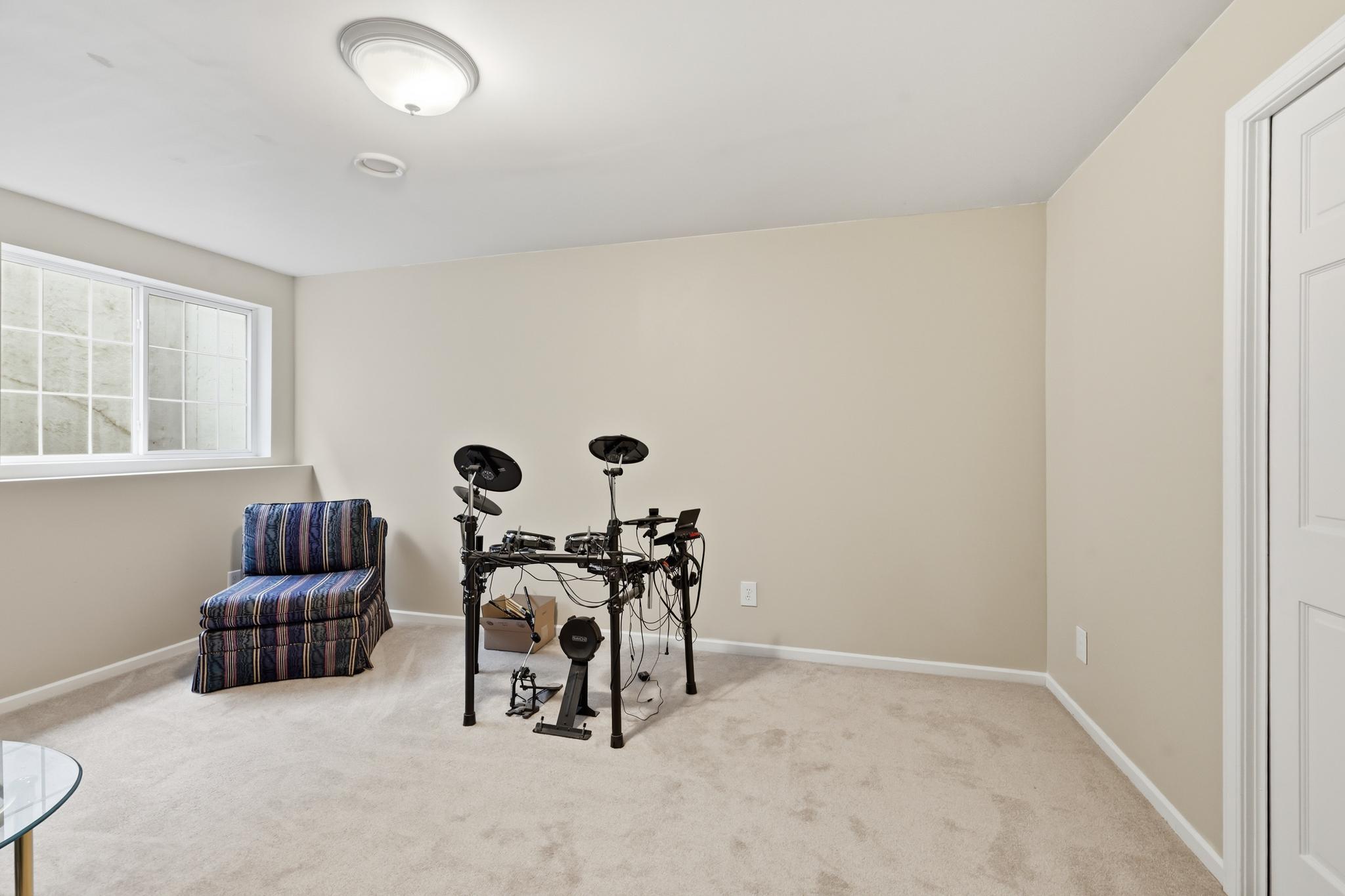 View of Residential at 9767 Gable Drive, Eden Prairie MN 55347, Eden Prairie (30 of 35) - Mike Wilen | Minnesota Team Real Estate