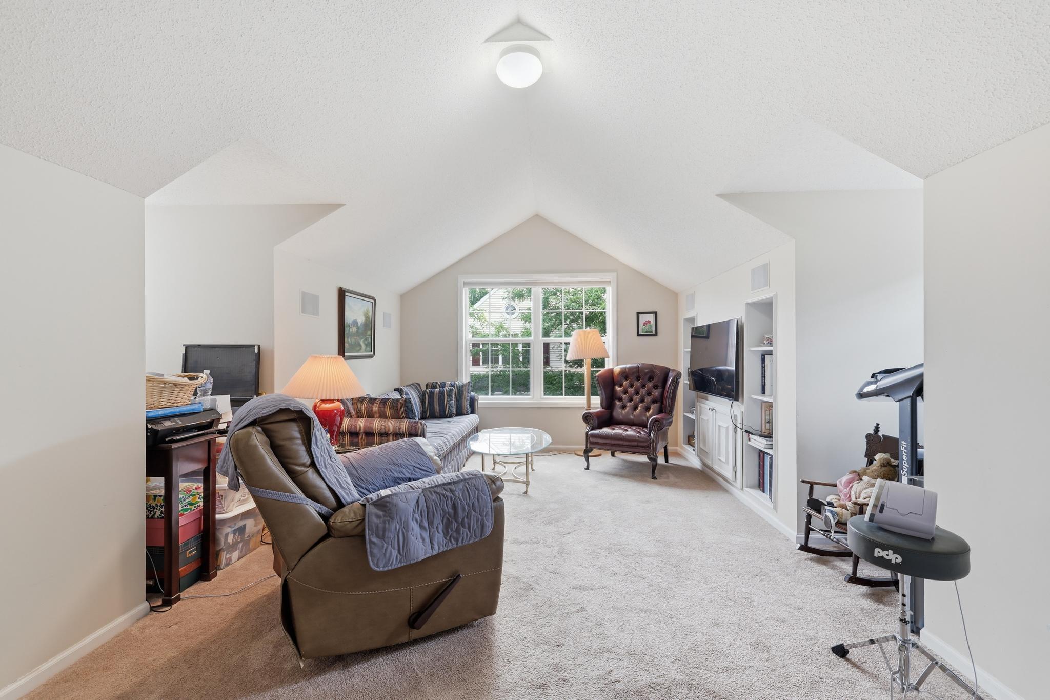 View of Residential at 9767 Gable Drive, Eden Prairie MN 55347, Eden Prairie (25 of 35) - Mike Wilen | Minnesota Team Real Estate