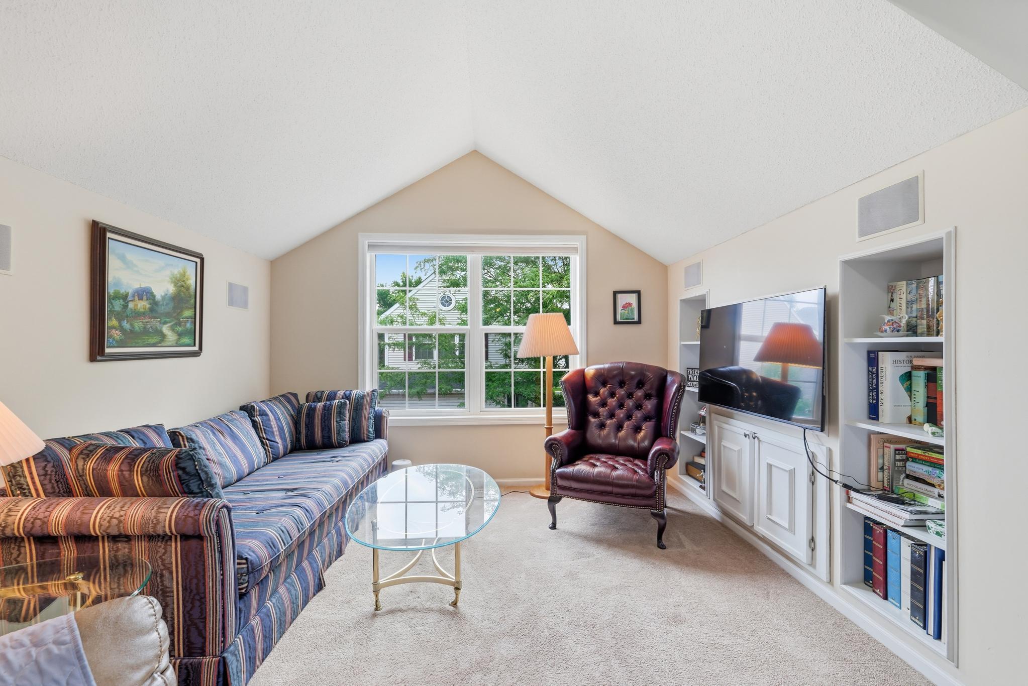 View of Residential at 9767 Gable Drive, Eden Prairie MN 55347, Eden Prairie (24 of 35) - Mike Wilen | Minnesota Team Real Estate