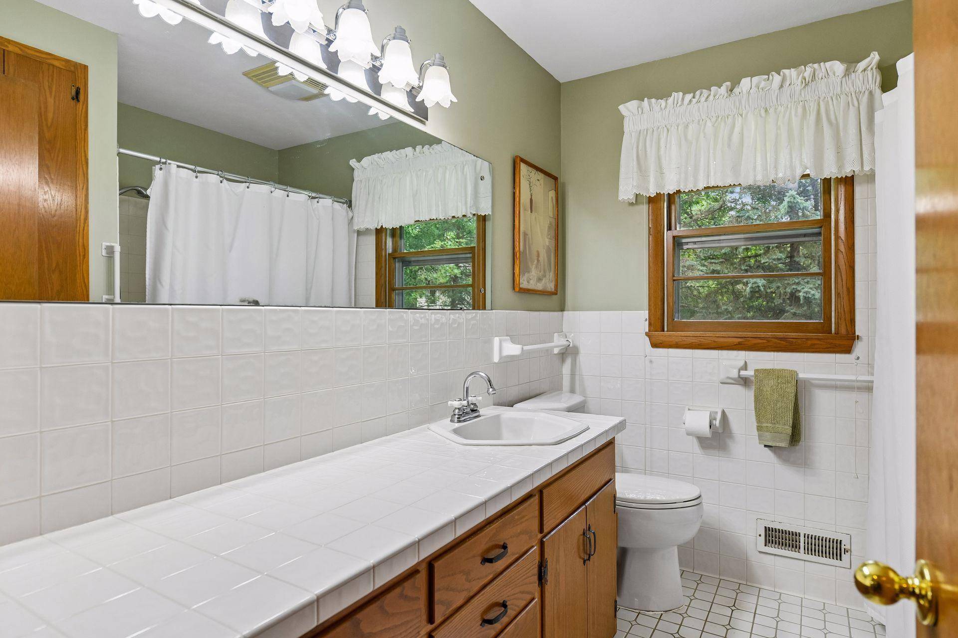 View of Residential at 2465 Bobolink Road, Long Lake MN 55356, Long Lake (18 of 35) - Mike Wilen | Minnesota Team Real Estate