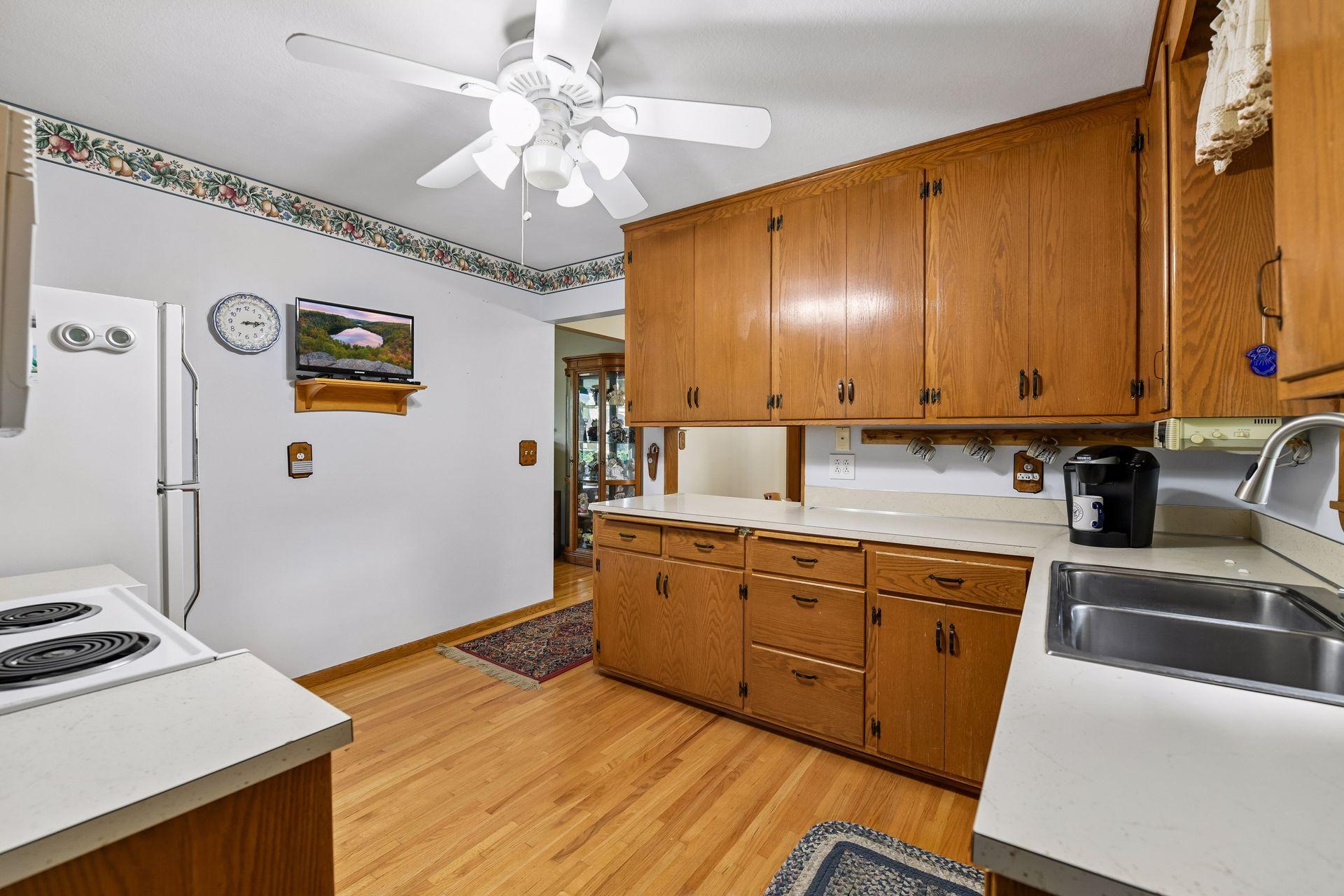 View of Residential at 2465 Bobolink Road, Long Lake MN 55356, Long Lake (11 of 35) - Mike Wilen | Minnesota Team Real Estate