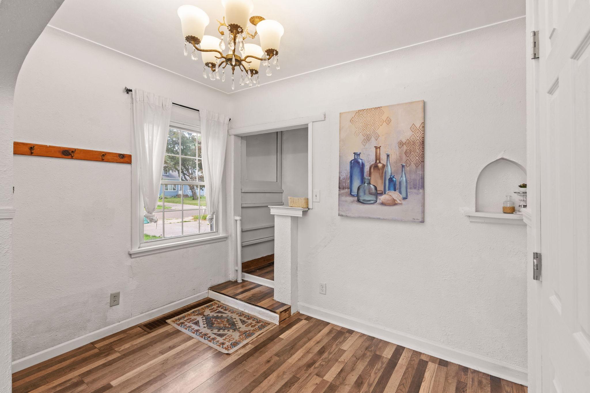 View of Residential at 1752 Flandrau Street, Maplewood MN 55109, Maplewood (13 of 50) - Mike Wilen | Minnesota Team Real Estate