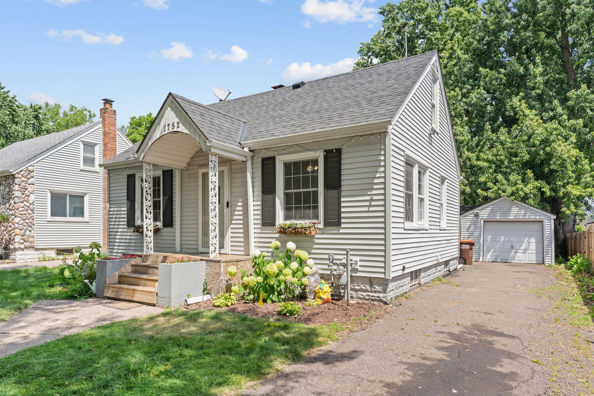 View of Residential at 1752 Flandrau Street, Maplewood MN 55109, Maplewood (4 of 50) - Mike Wilen | Minnesota Team Real Estate