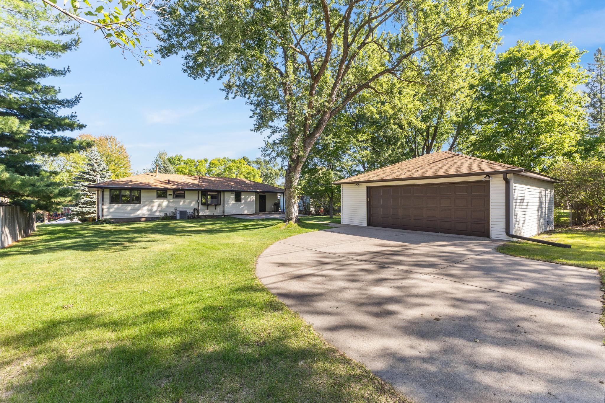 View of Residential at 6740 4th Street, Fridley MN 55432, Fridley (34 of 41) - Mike Wilen | Minnesota Team Real Estate