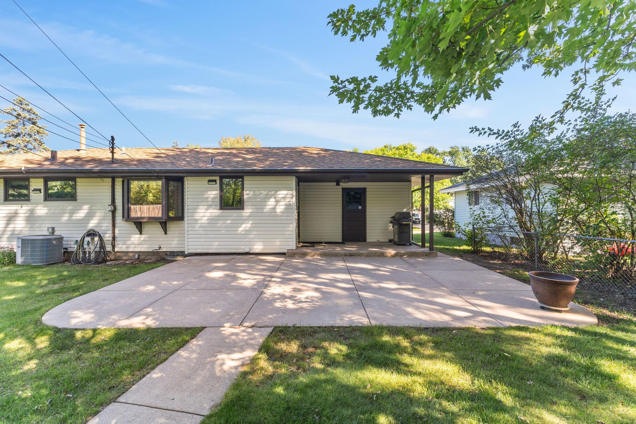 View of Residential at 6740 4th Street, Fridley MN 55432, Fridley (31 of 41) - Mike Wilen | Minnesota Team Real Estate