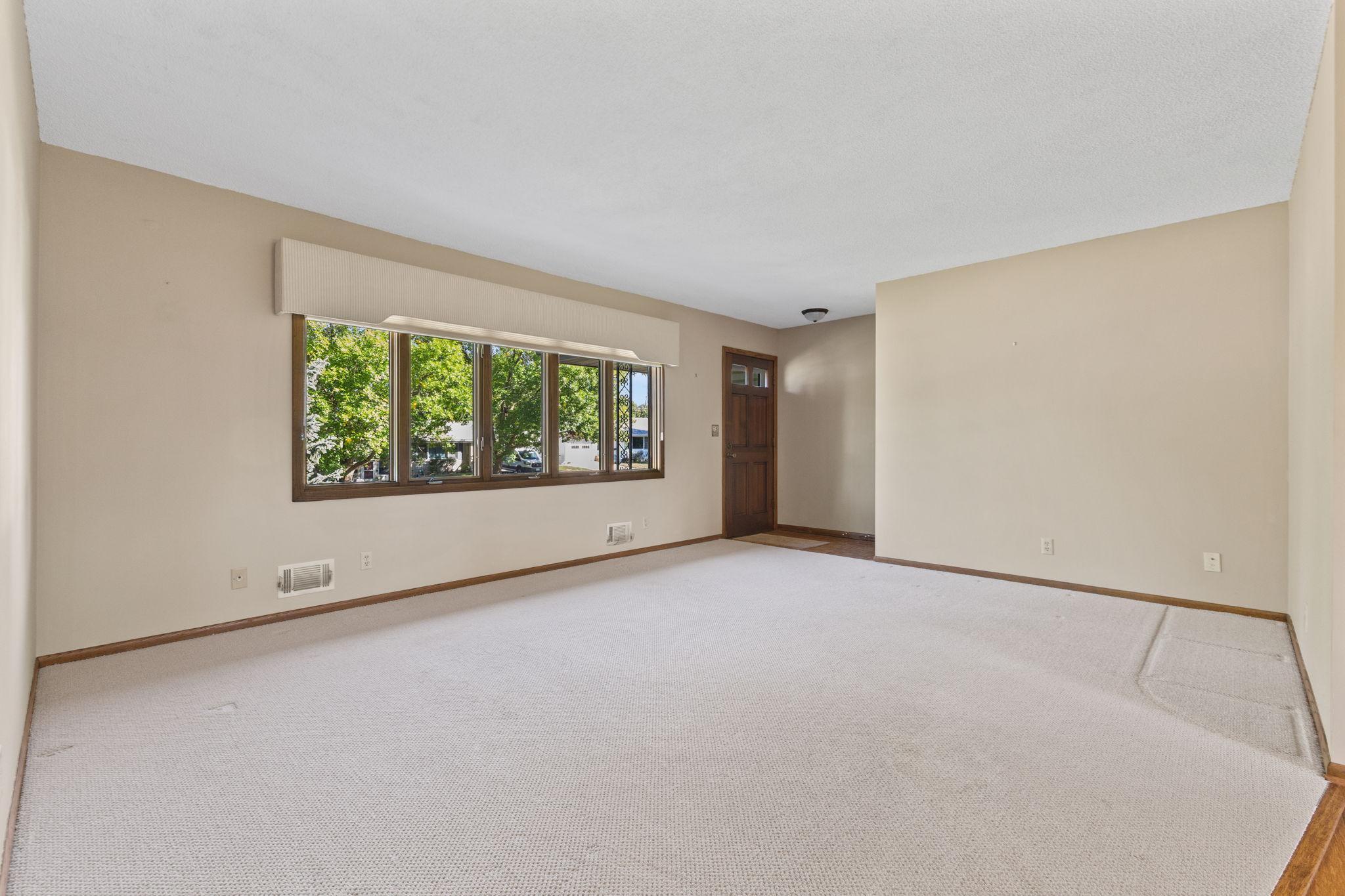 View of Residential at 6740 4th Street, Fridley MN 55432, Fridley (8 of 41) - Mike Wilen | Minnesota Team Real Estate