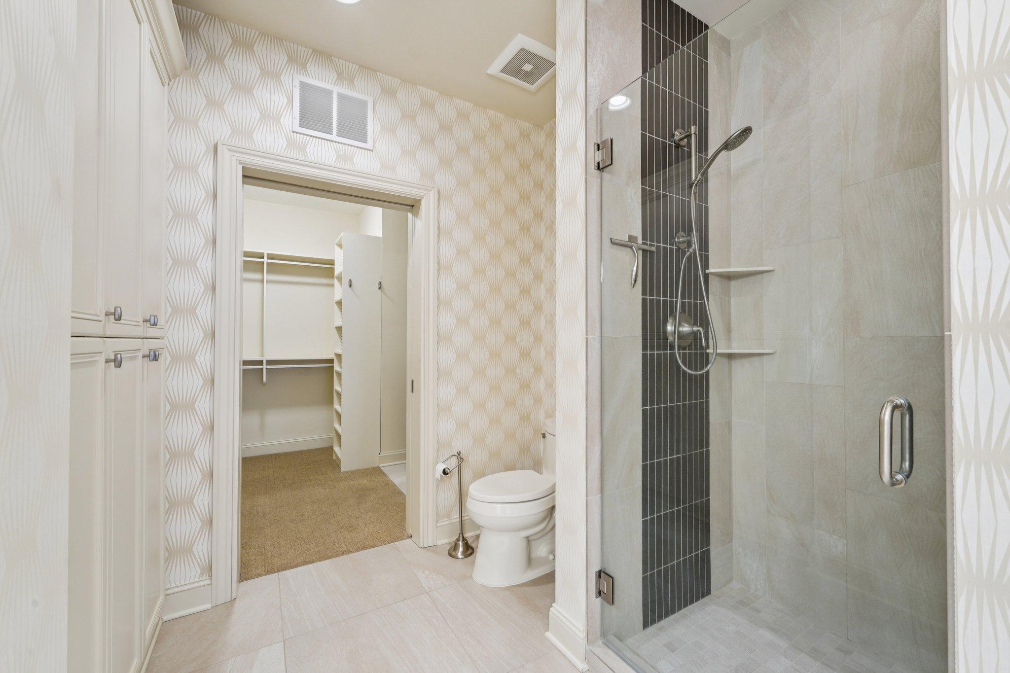 View of Residential at 875 Lake Street #212, Wayzata MN 55391, Wayzata (32 of 87) - Mike Wilen | Minnesota Team Real Estate