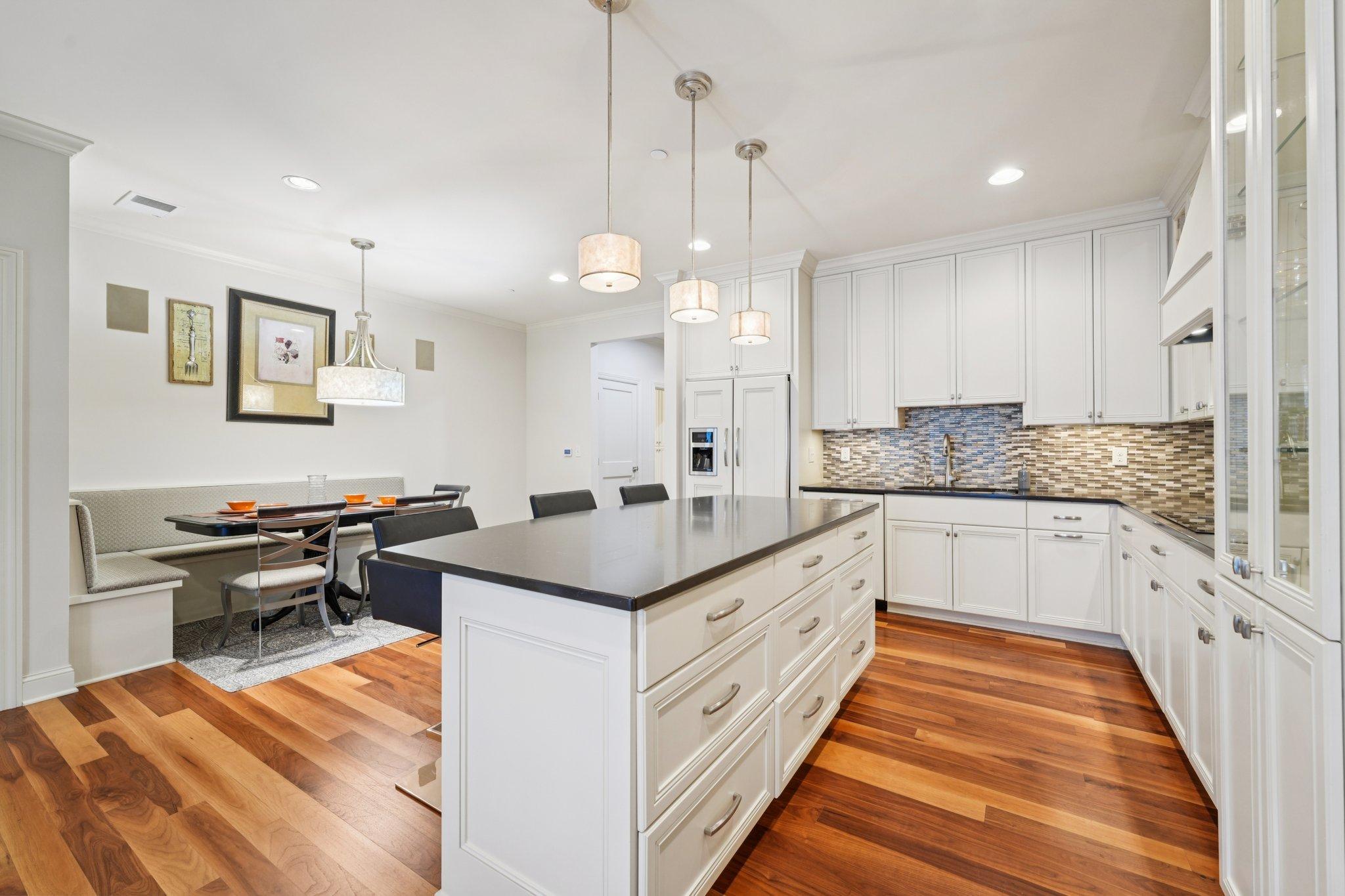 View of Residential at 875 Lake Street #212, Wayzata MN 55391, Wayzata (19 of 87) - Mike Wilen | Minnesota Team Real Estate