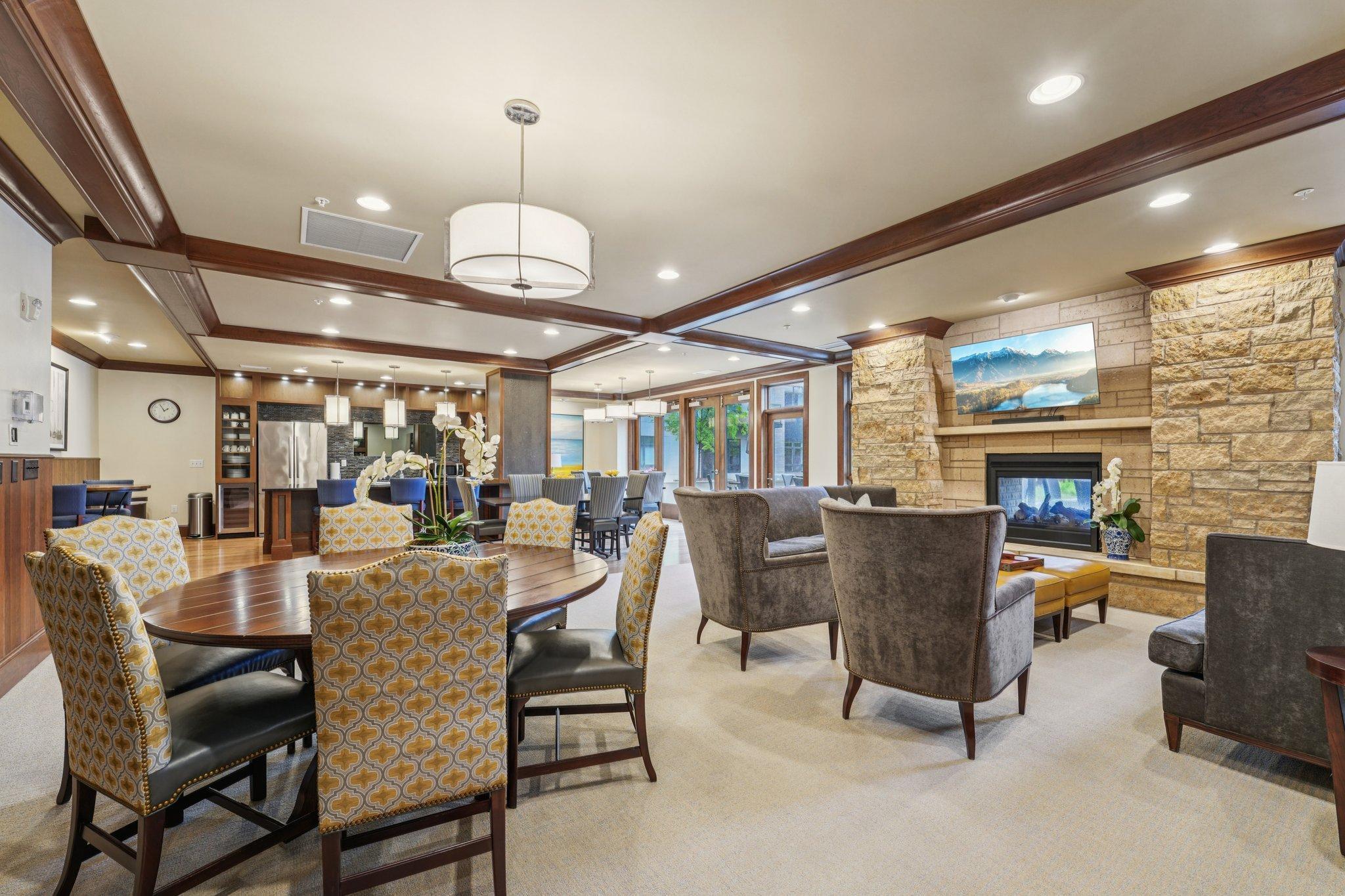 View of Residential at 875 Lake Street #212, Wayzata MN 55391, Wayzata (60 of 87) - Mike Wilen | Minnesota Team Real Estate