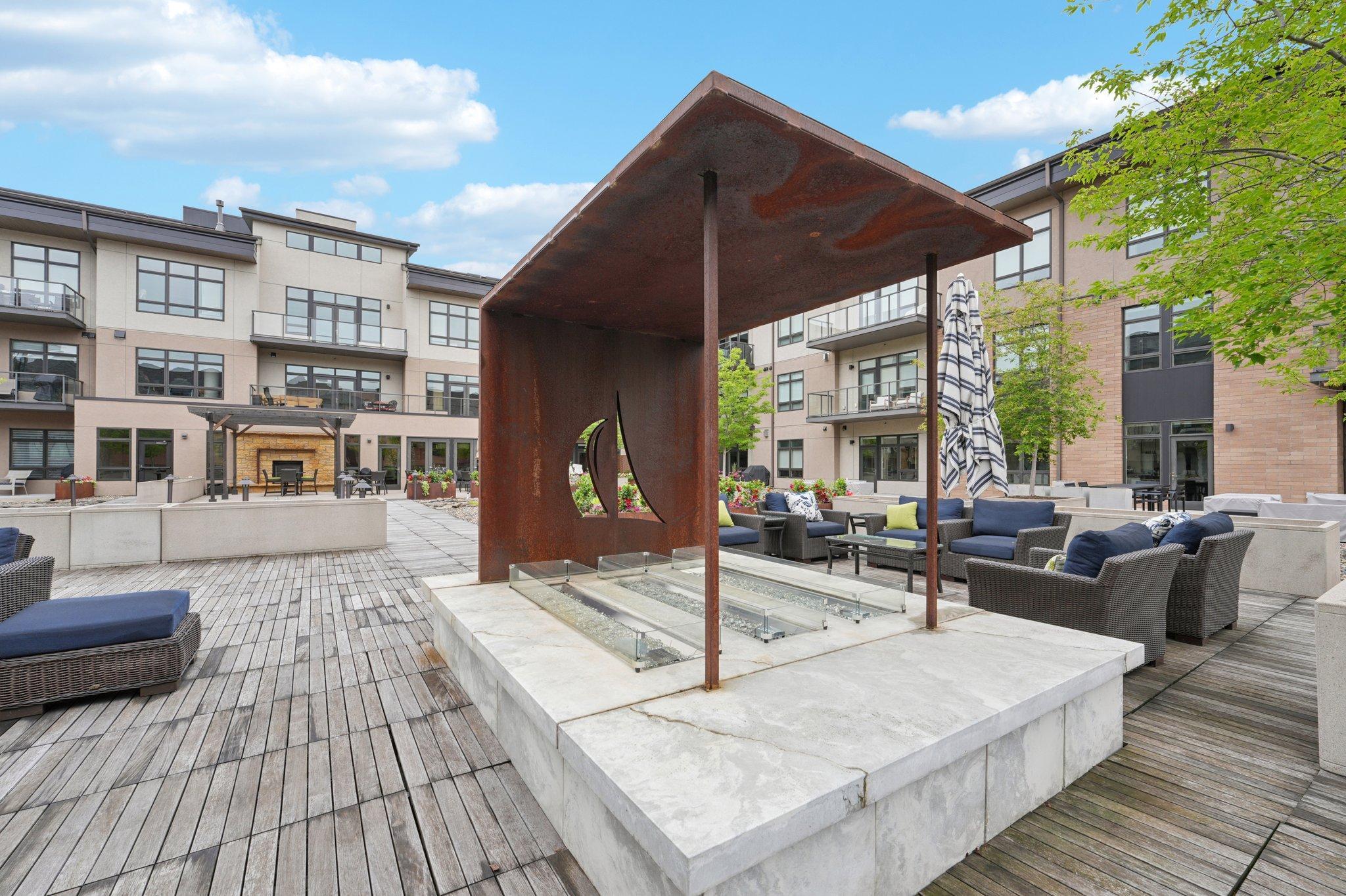 View of Residential at 875 Lake Street #212, Wayzata MN 55391, Wayzata (49 of 87) - Mike Wilen | Minnesota Team Real Estate