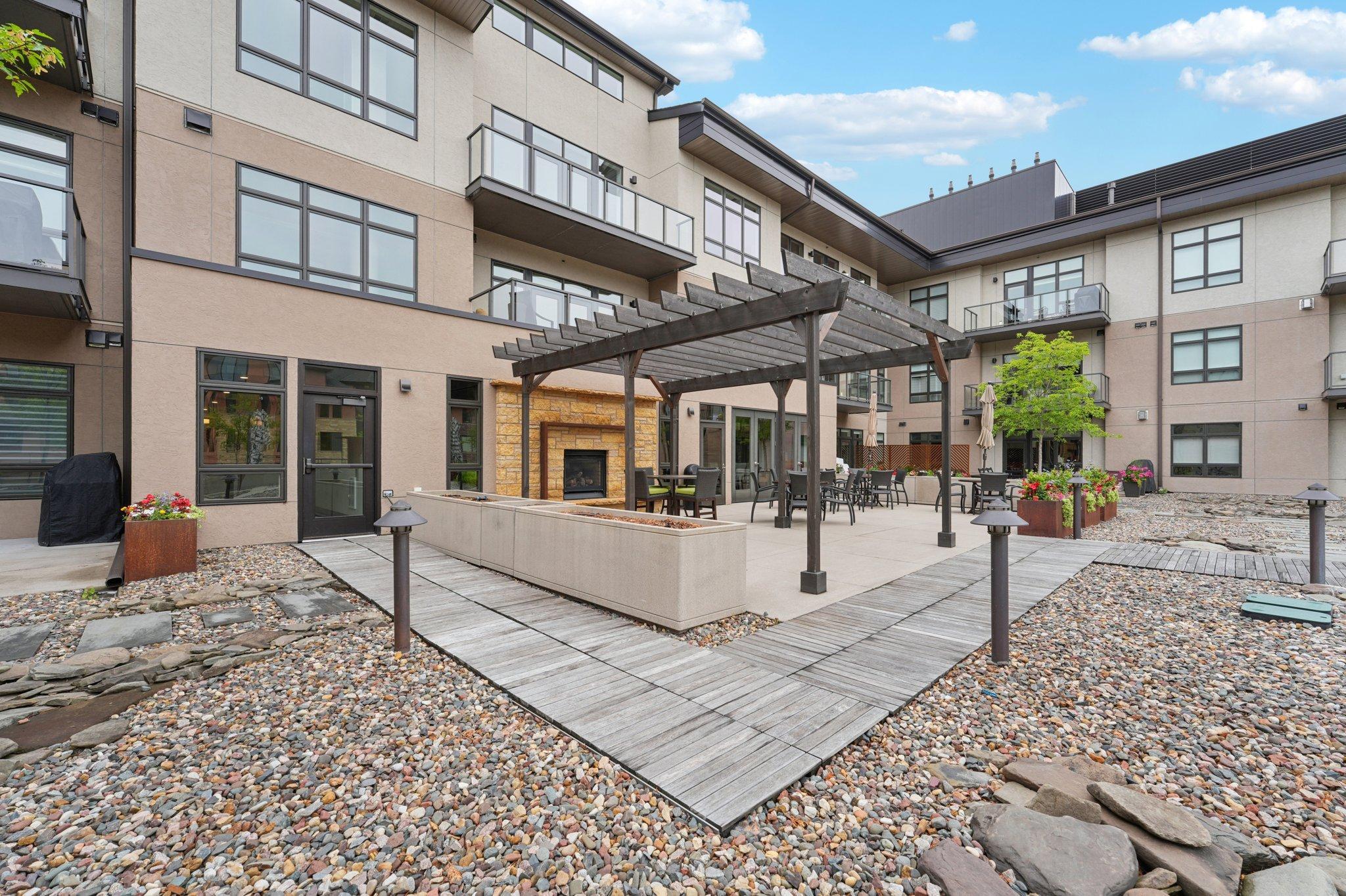 View of Residential at 875 Lake Street #212, Wayzata MN 55391, Wayzata (46 of 87) - Mike Wilen | Minnesota Team Real Estate