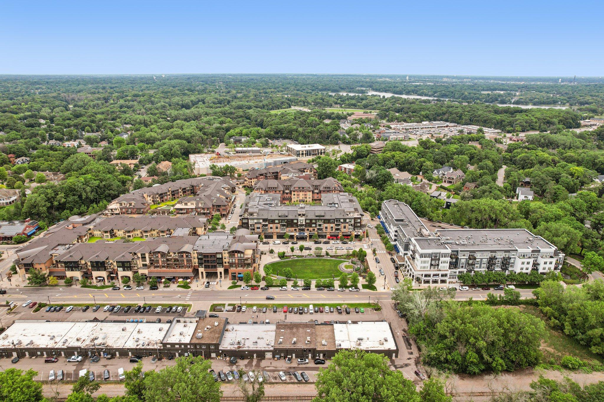 View of Residential at 875 Lake Street #212, Wayzata MN 55391, Wayzata (76 of 87) - Mike Wilen | Minnesota Team Real Estate