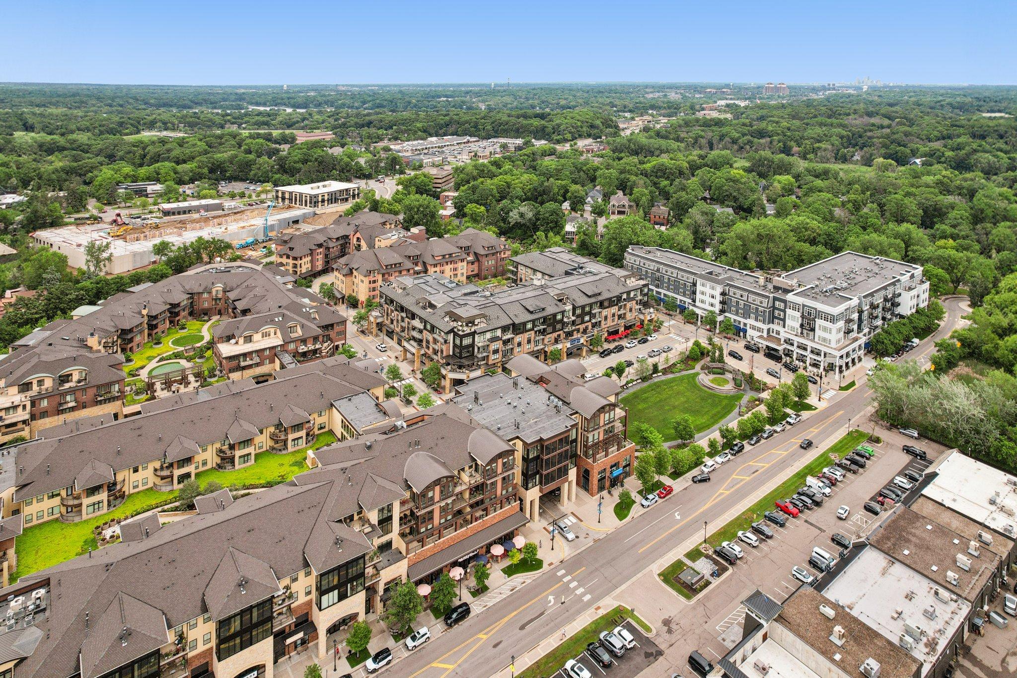 View of Residential at 875 Lake Street #212, Wayzata MN 55391, Wayzata (75 of 87) - Mike Wilen | Minnesota Team Real Estate