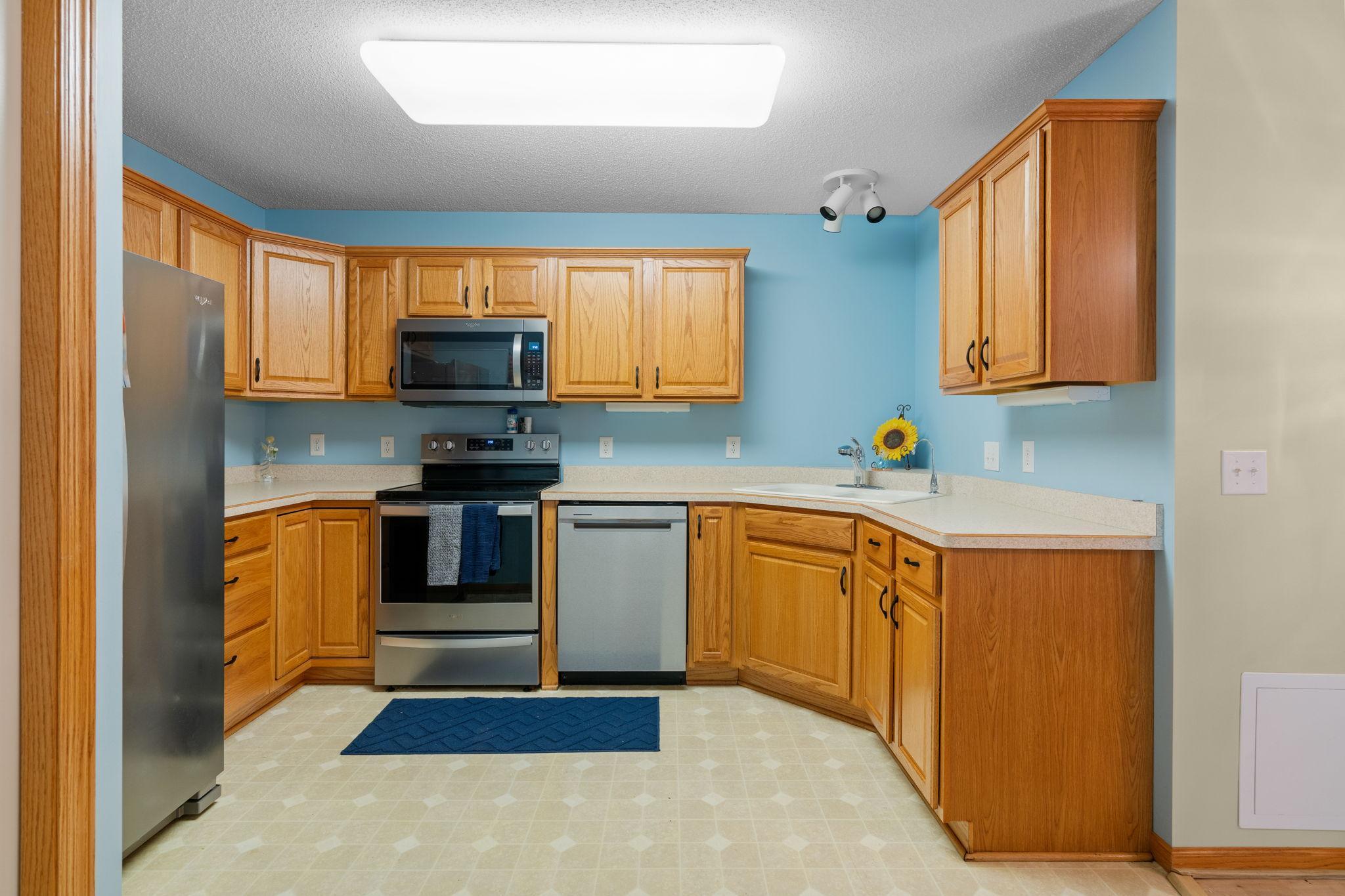 View of Residential at 6866 Blackhawk Trail #12, Inver Grove Heights MN 55077, Inver Grove Heights (15 of 31) - Mike Wilen | Minnesota Team Real Estate