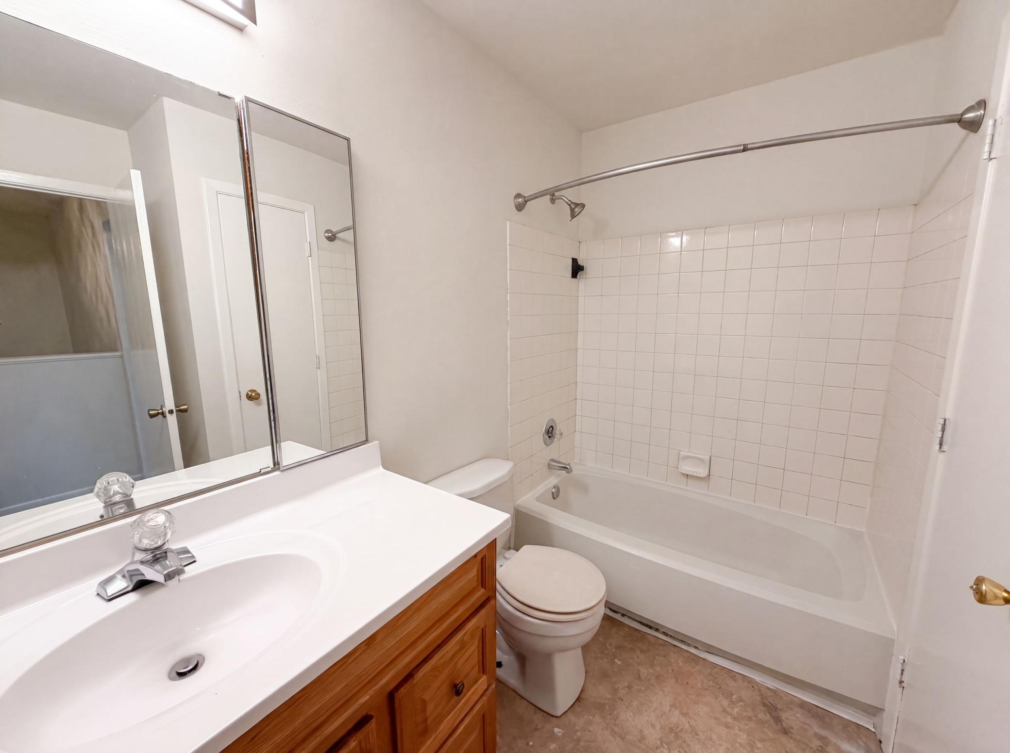 View of Residential at 201 Bridlewood Drive, Saint Paul MN 55119, Saint Paul (17 of 27) - Mike Wilen | Minnesota Team Real Estate