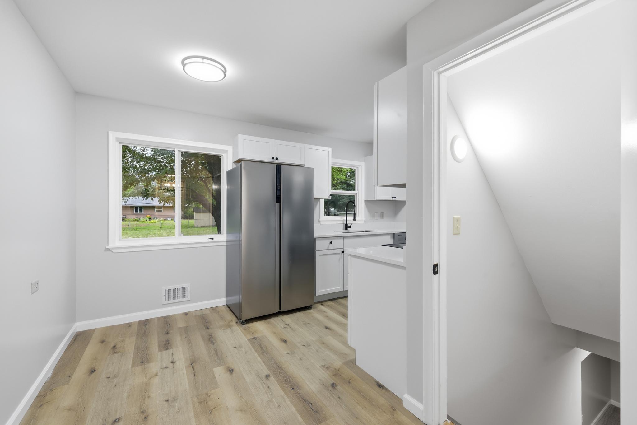 View of Residential at 6717 65th Avenue, Brooklyn Park MN 55428, Brooklyn Park (24 of 29) - Mike Wilen | Minnesota Team Real Estate