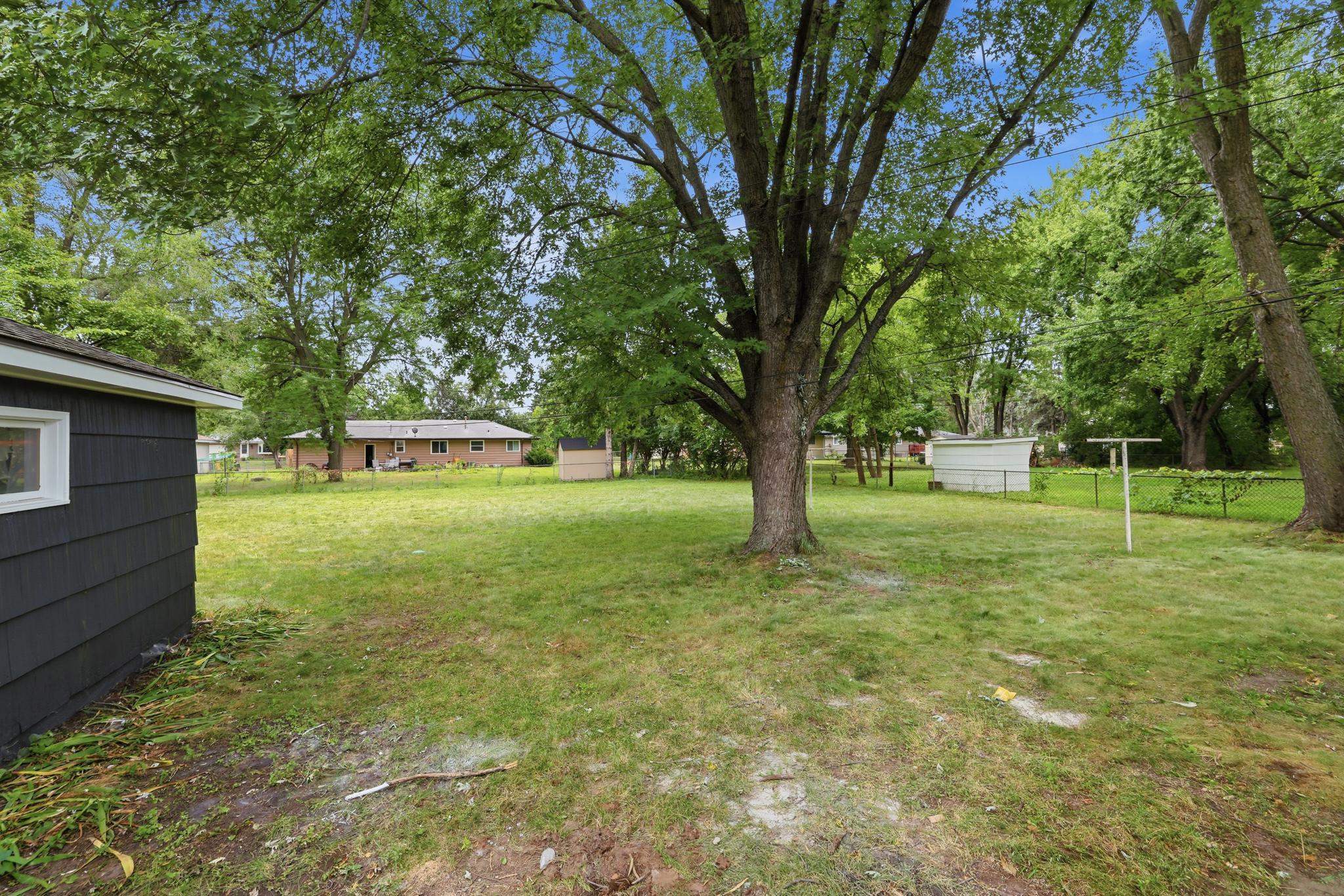 View of Residential at 6717 65th Avenue, Brooklyn Park MN 55428, Brooklyn Park (13 of 29) - Mike Wilen | Minnesota Team Real Estate