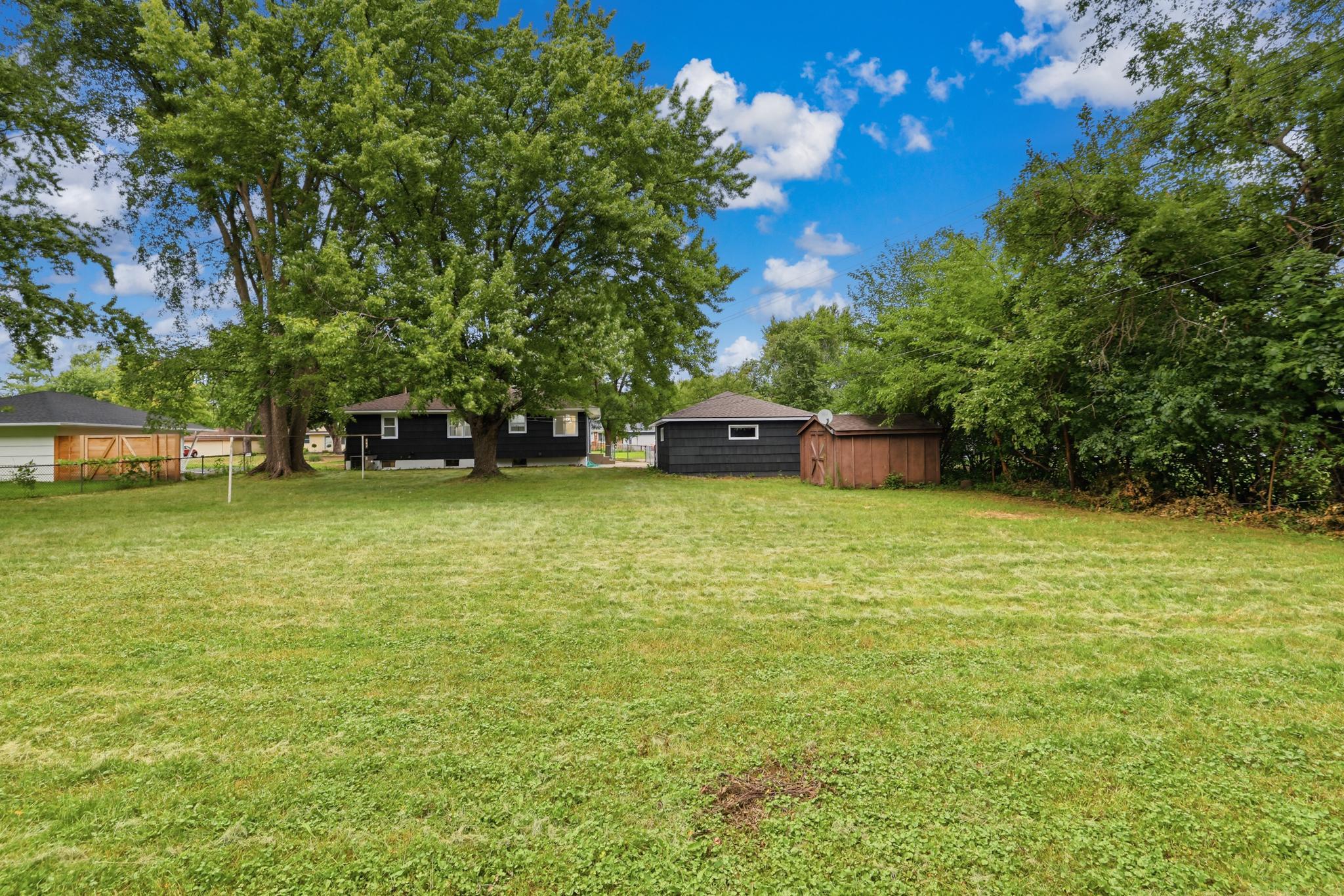 View of Residential at 6717 65th Avenue, Brooklyn Park MN 55428, Brooklyn Park (11 of 29) - Mike Wilen | Minnesota Team Real Estate