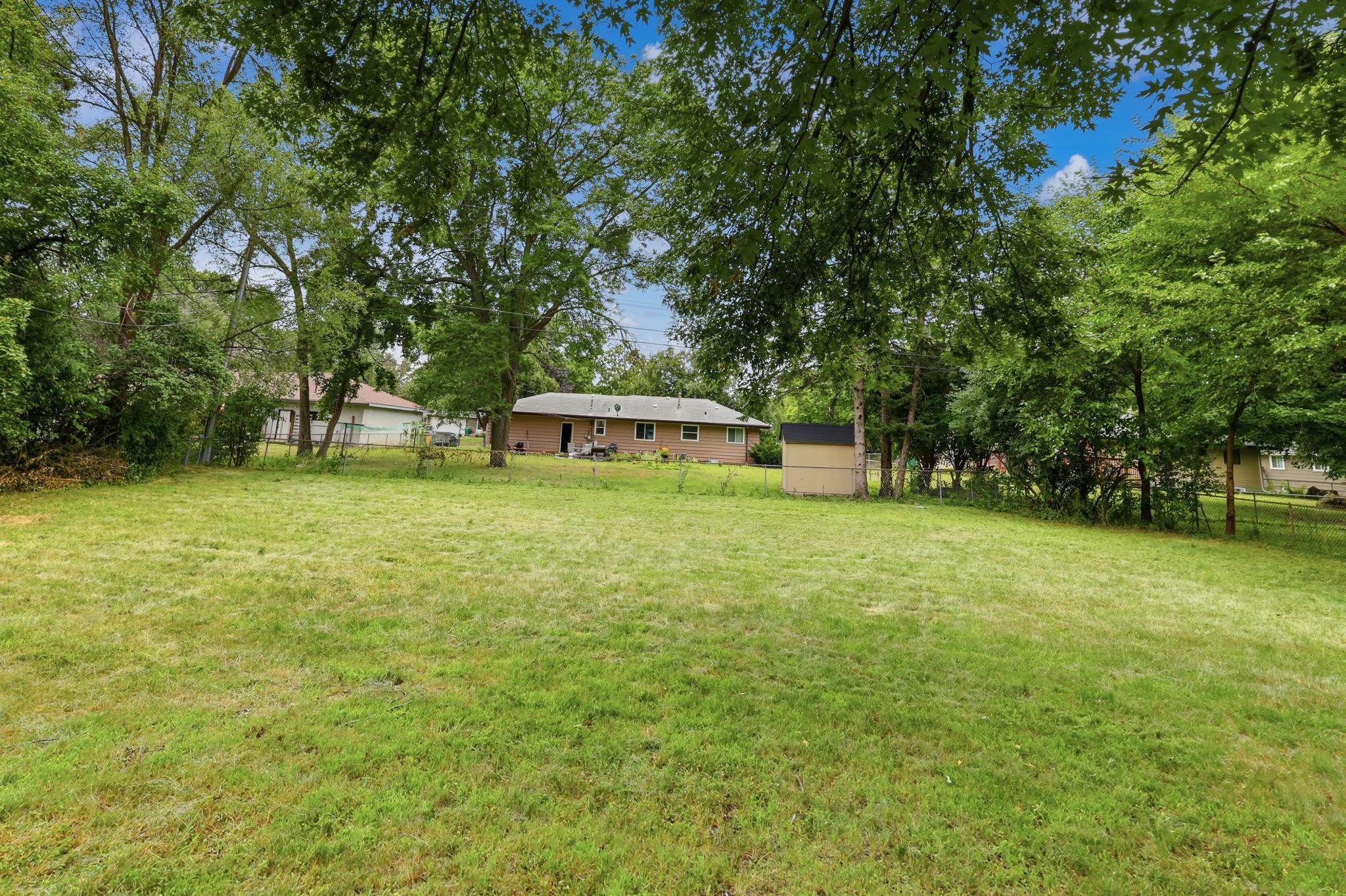 View of Residential at 6717 65th Avenue, Brooklyn Park MN 55428, Brooklyn Park (10 of 29) - Mike Wilen | Minnesota Team Real Estate