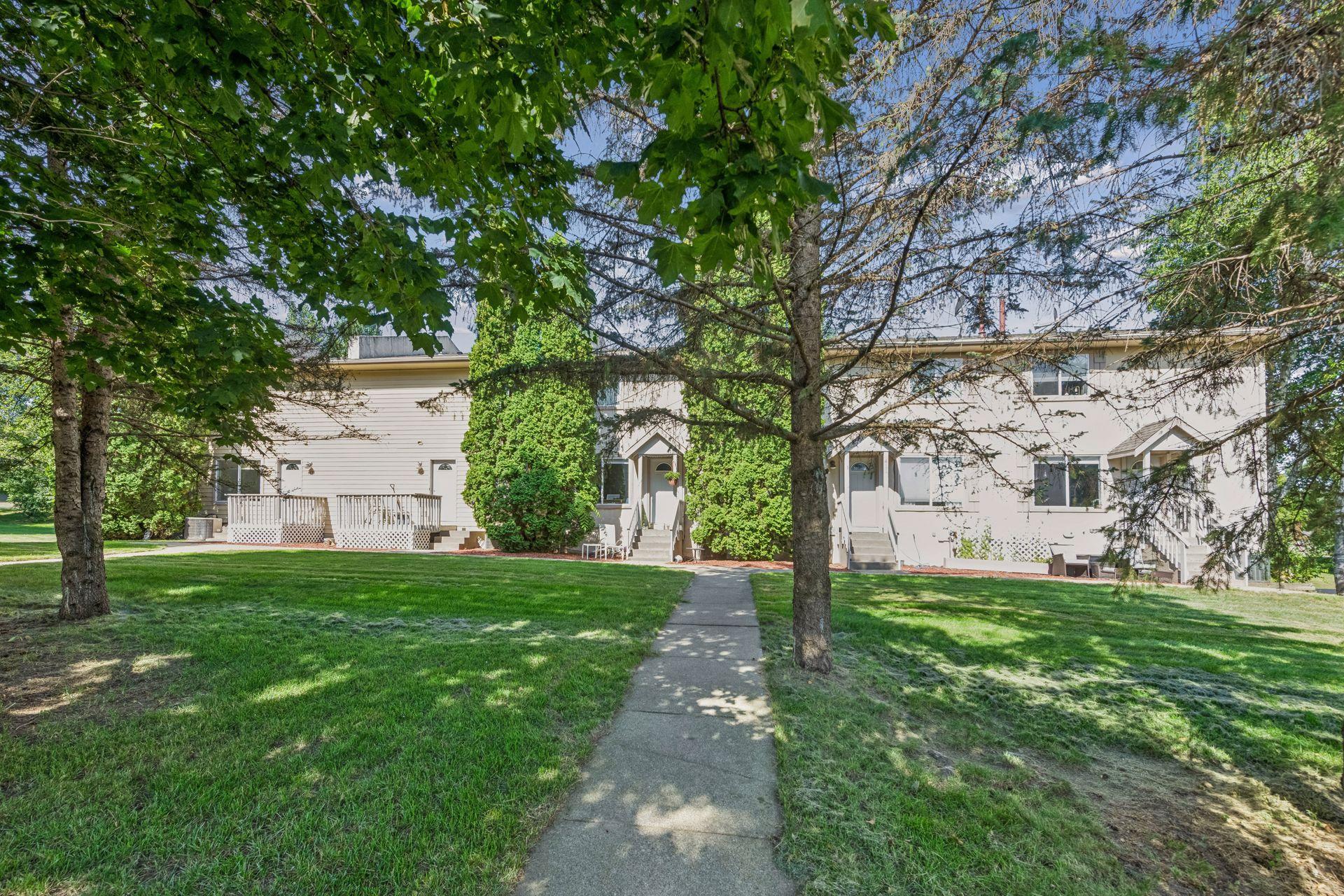 View of Commercial Sale at 417 Hunter Drive, Watertown MN 55388, Watertown (9 of 41) - Mike Wilen | Minnesota Team Real Estate
