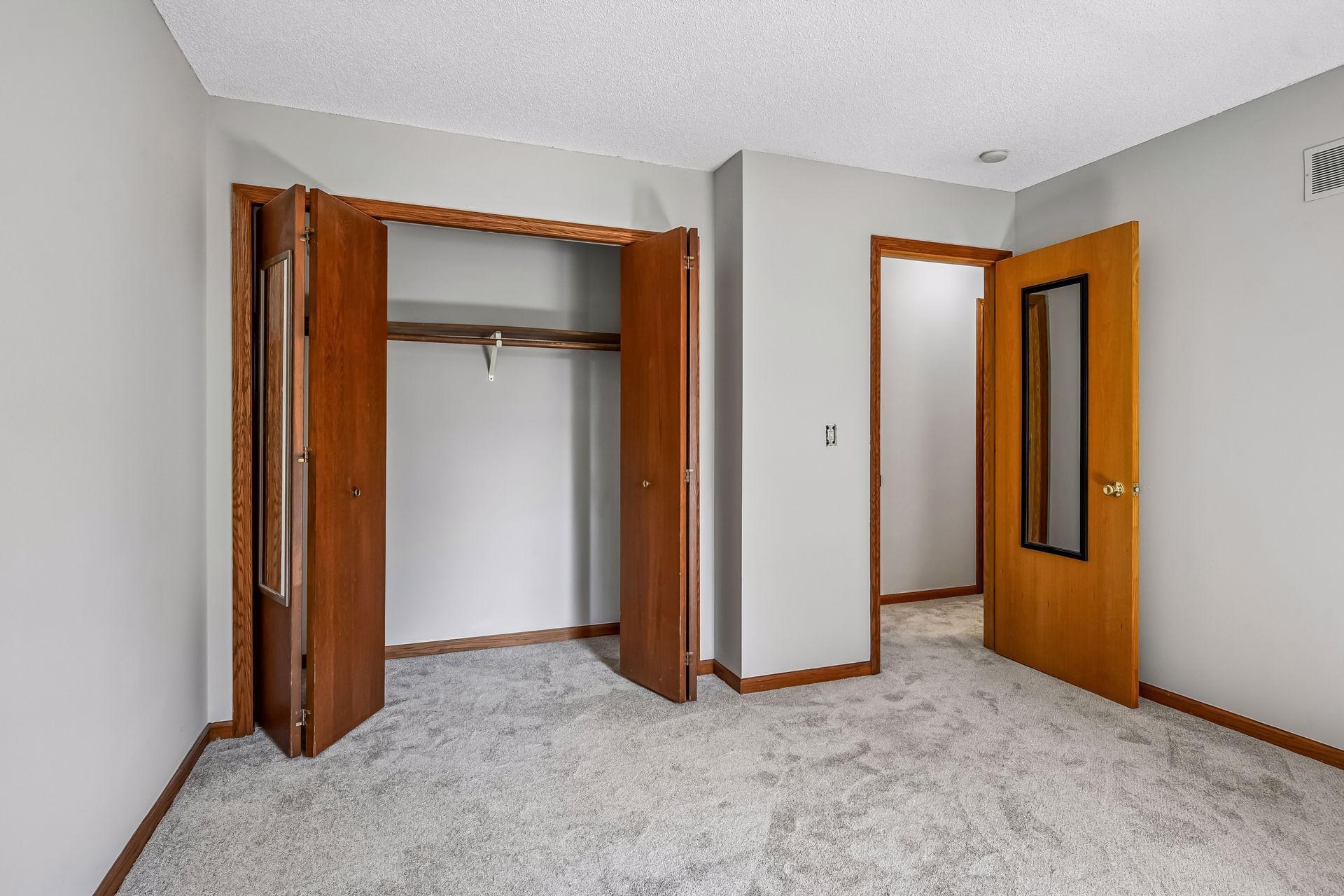 View of Commercial Sale at 417 Hunter Drive, Watertown MN 55388, Watertown (31 of 41) - Mike Wilen | Minnesota Team Real Estate