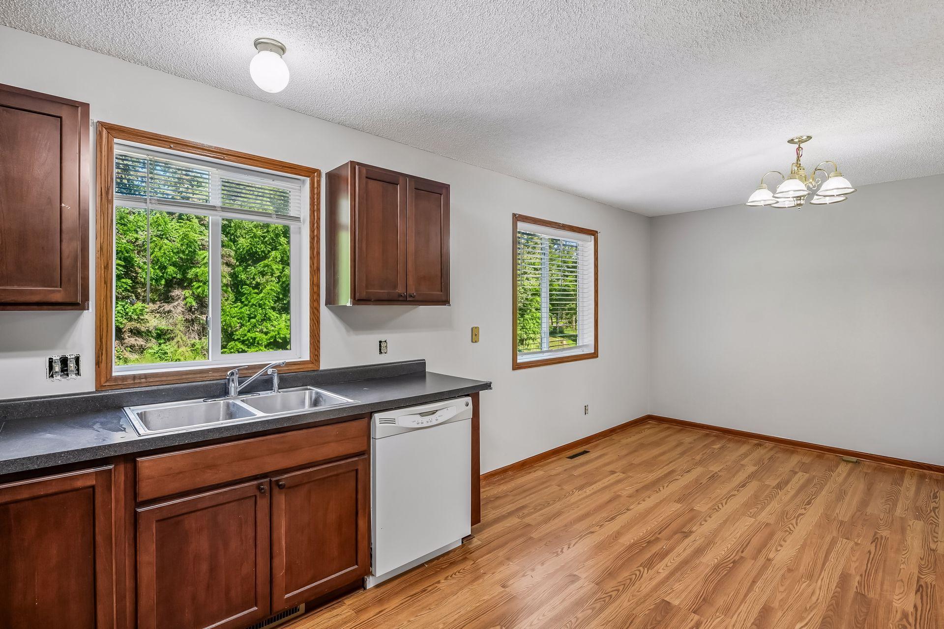 View of Commercial Sale at 417 Hunter Drive, Watertown MN 55388, Watertown (22 of 41) - Mike Wilen | Minnesota Team Real Estate