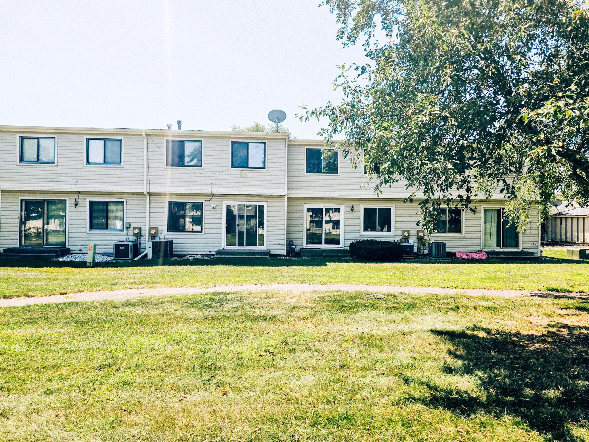 View of Residential at 7618 Hampshire Avenue, Brooklyn Park MN 55428, Brooklyn Park (37 of 37) - Mike Wilen | Minnesota Team Real Estate