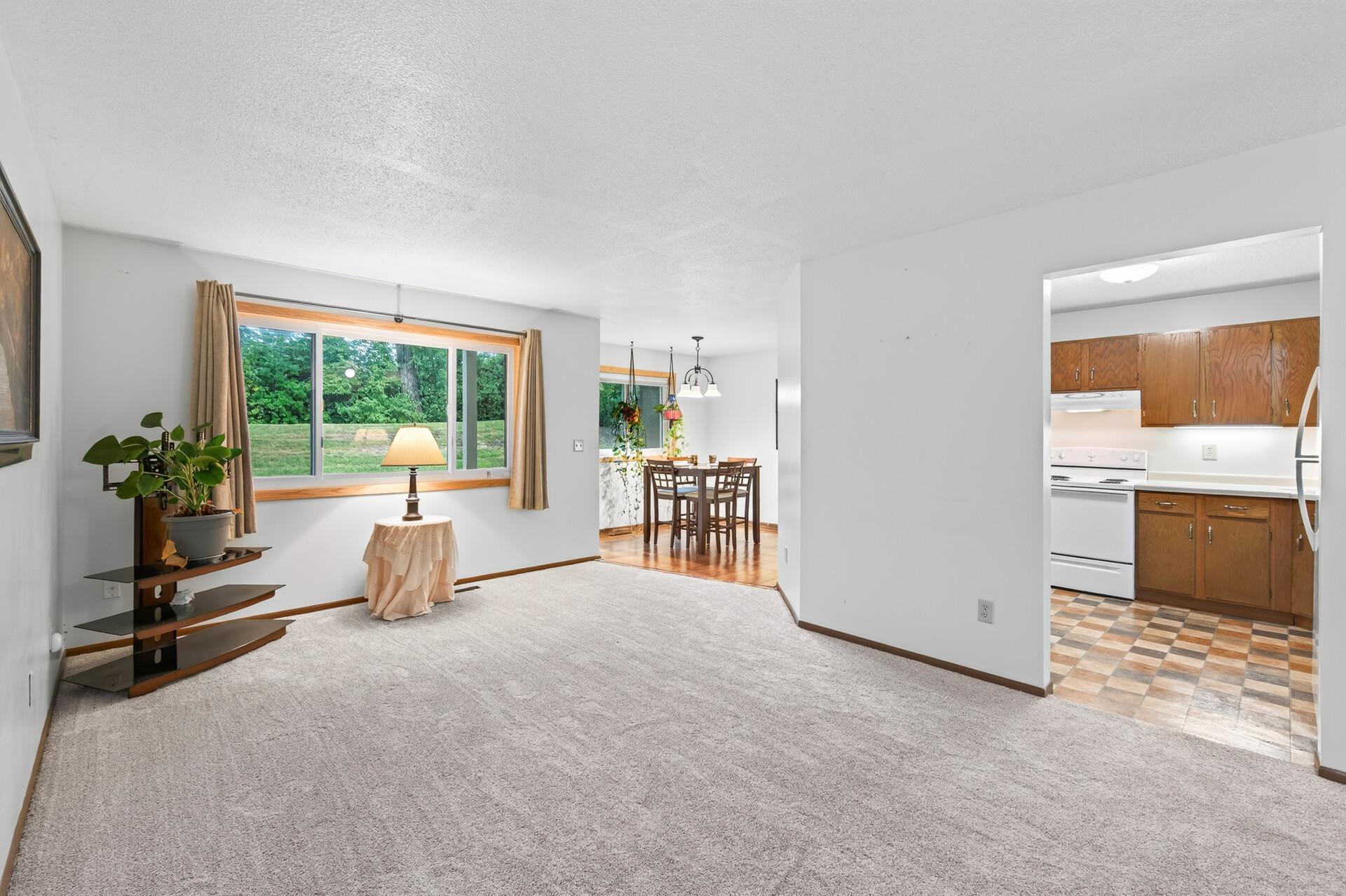 View of Residential at 500 Etna Street #102, Saint Paul MN 55106, Saint Paul (11 of 34) - Mike Wilen | Minnesota Team Real Estate