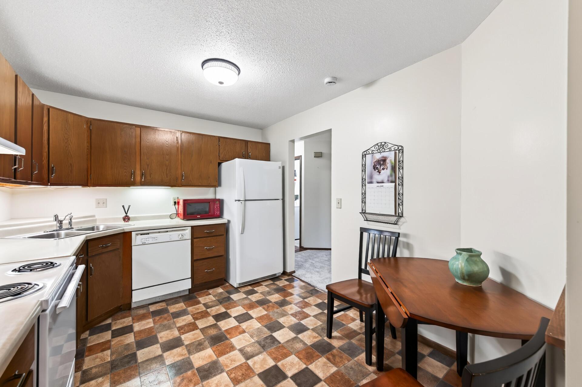 View of Residential at 500 Etna Street #102, Saint Paul MN 55106, Saint Paul (15 of 34) - Mike Wilen | Minnesota Team Real Estate
