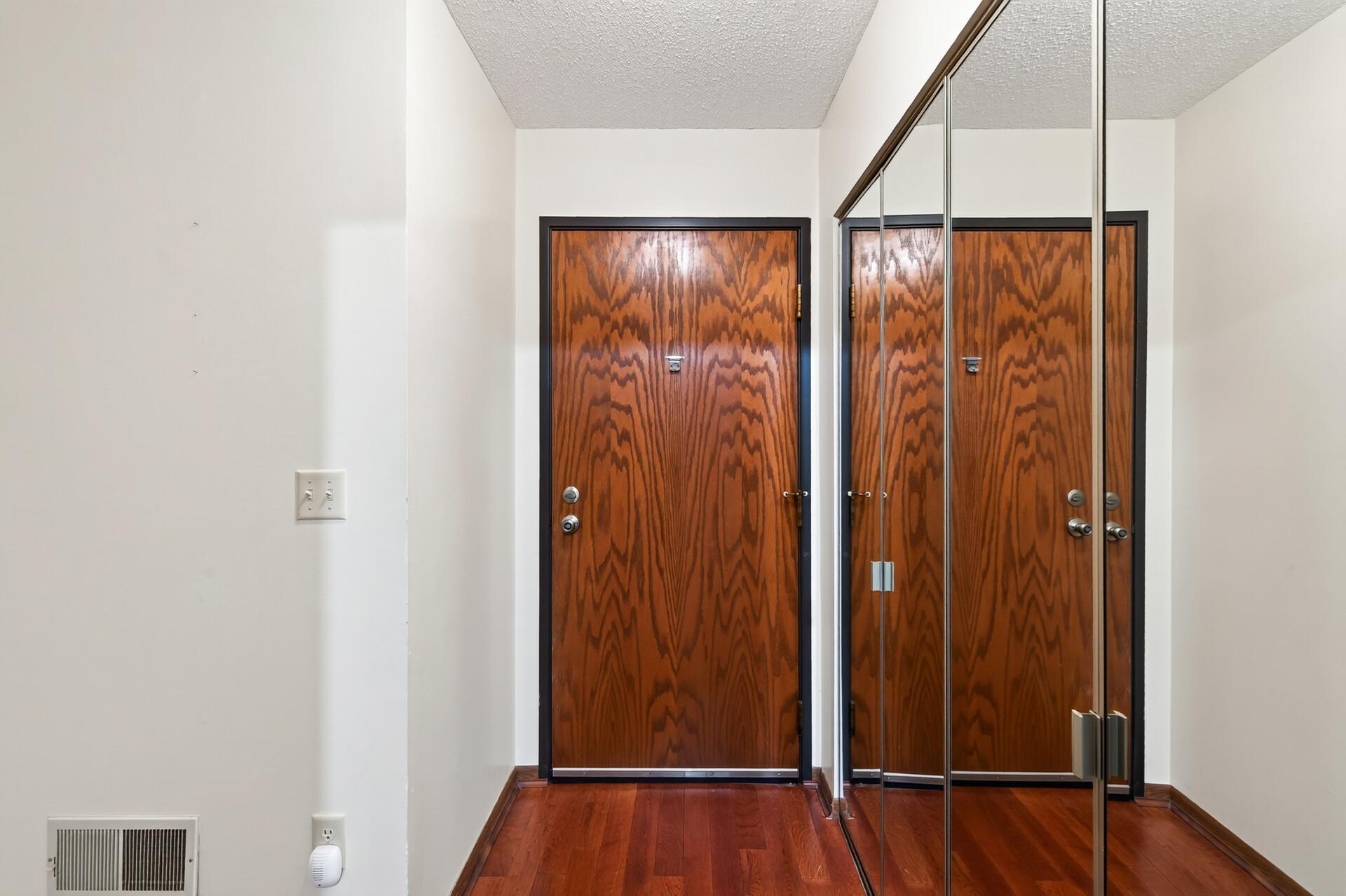 View of Residential at 500 Etna Street #102, Saint Paul MN 55106, Saint Paul (23 of 34) - Mike Wilen | Minnesota Team Real Estate
