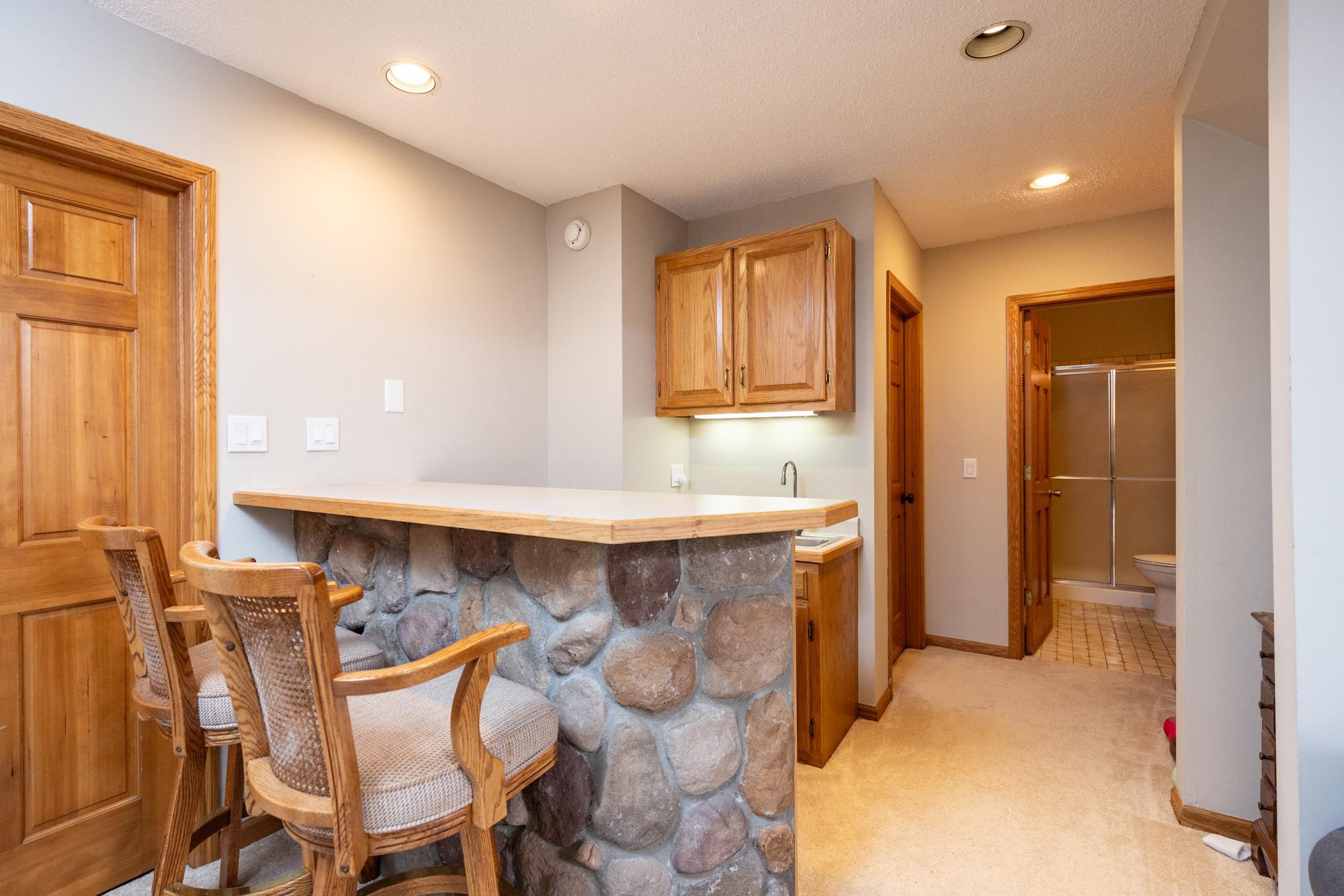 View of Residential at 6991 Raven Court, Eden Prairie MN 55346, Eden Prairie (26 of 35) - Mike Wilen | Minnesota Team Real Estate