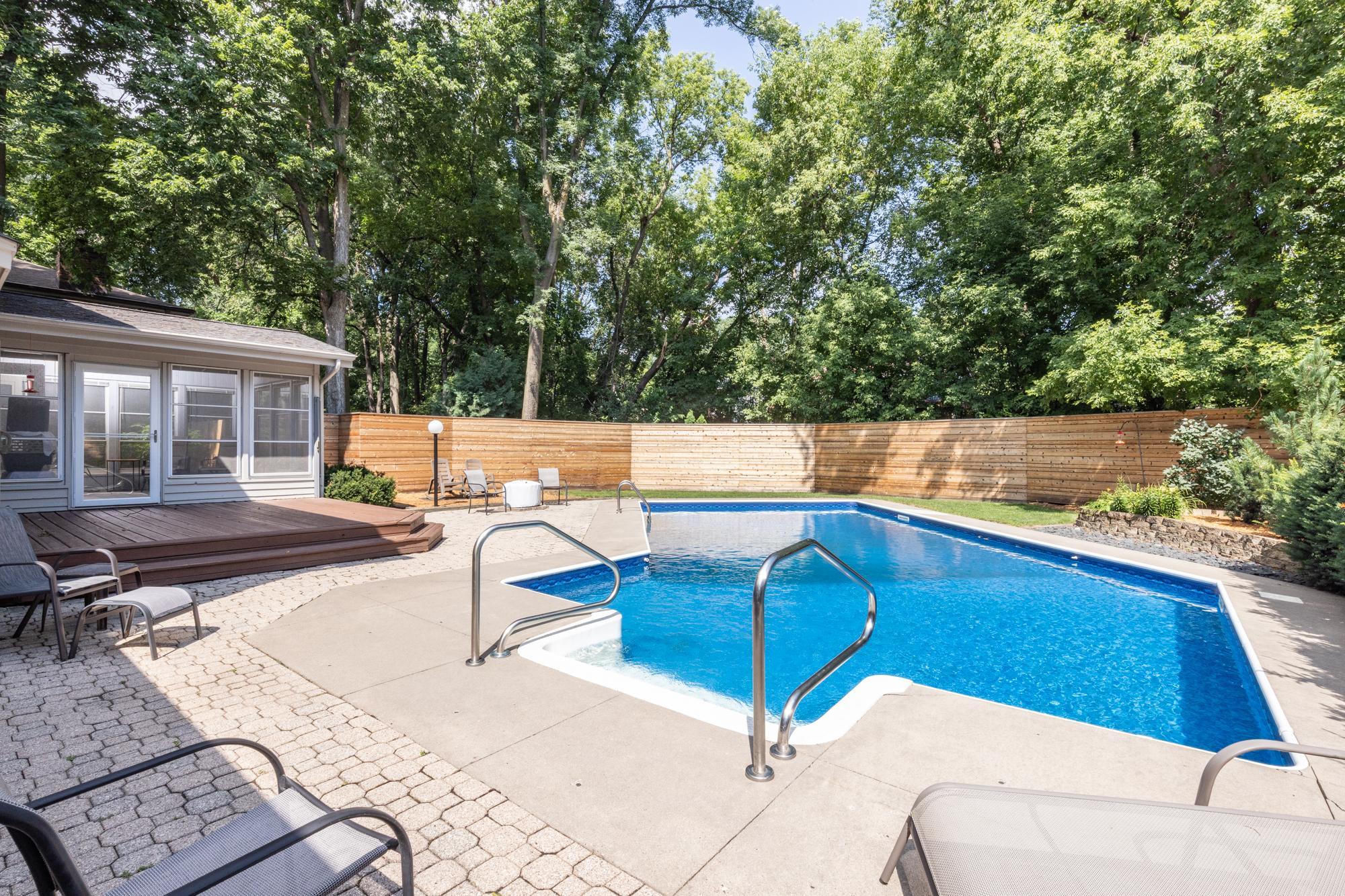 View of Residential at 6991 Raven Court, Eden Prairie MN 55346, Eden Prairie (11 of 35) - Mike Wilen | Minnesota Team Real Estate