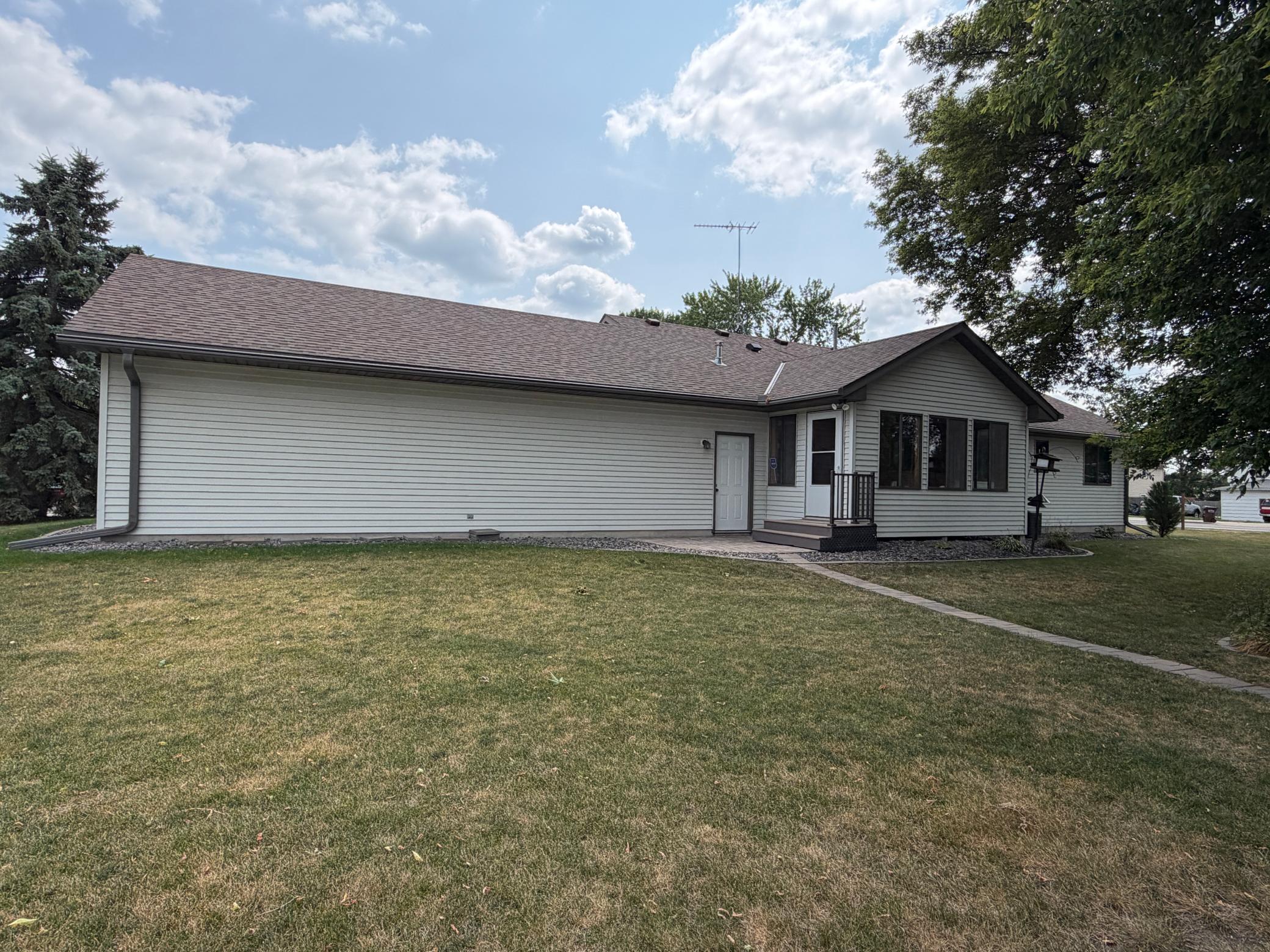 View of Residential at 10 George Street, Maple Lake MN 55358, Maple Lake (24 of 30) - Mike Wilen | Minnesota Team Real Estate