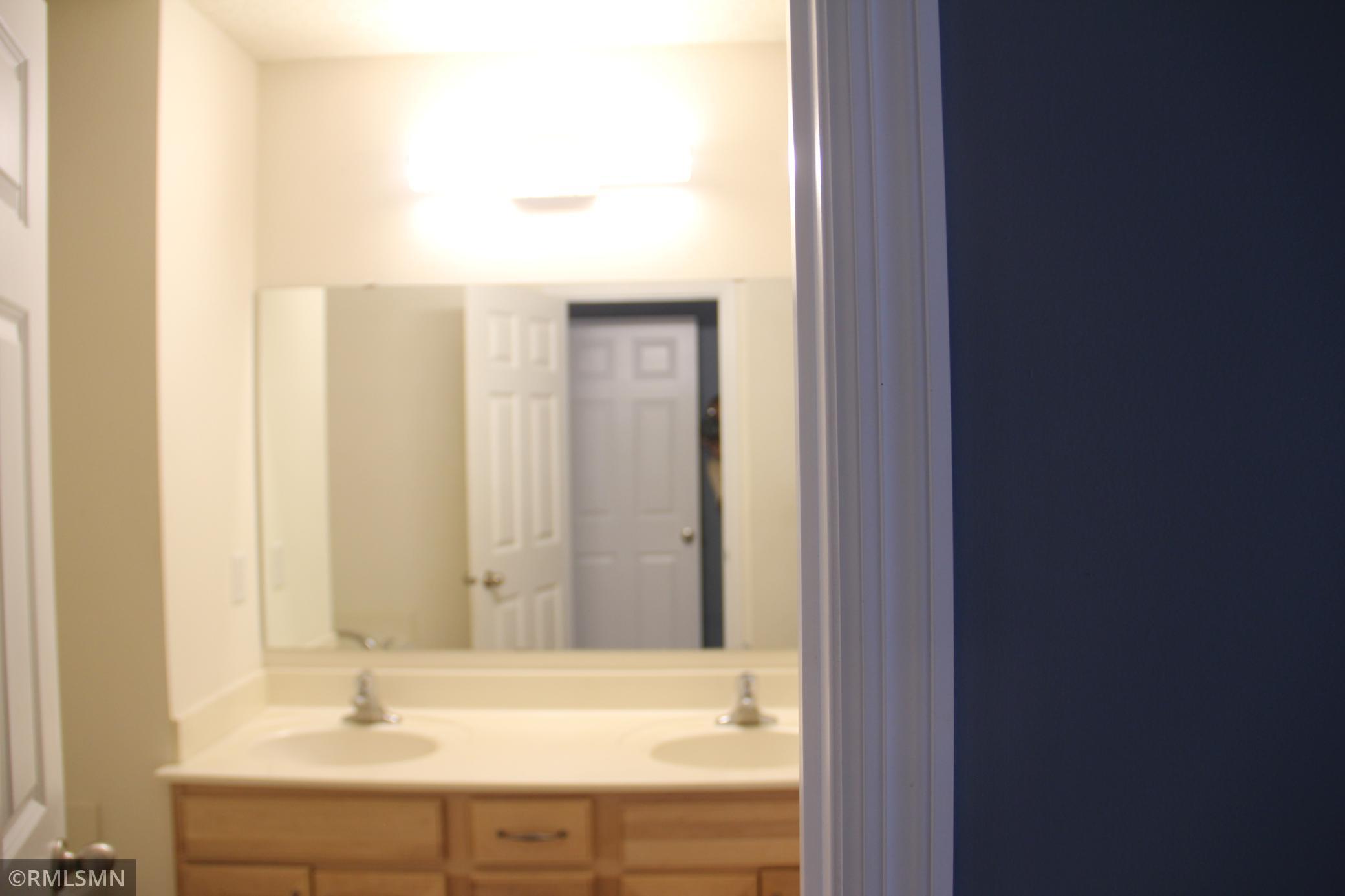 View of Residential at 333 Naegele Avenue, Columbia Heights MN 55421, Columbia Heights (10 of 97) - Mike Wilen | Minnesota Team Real Estate