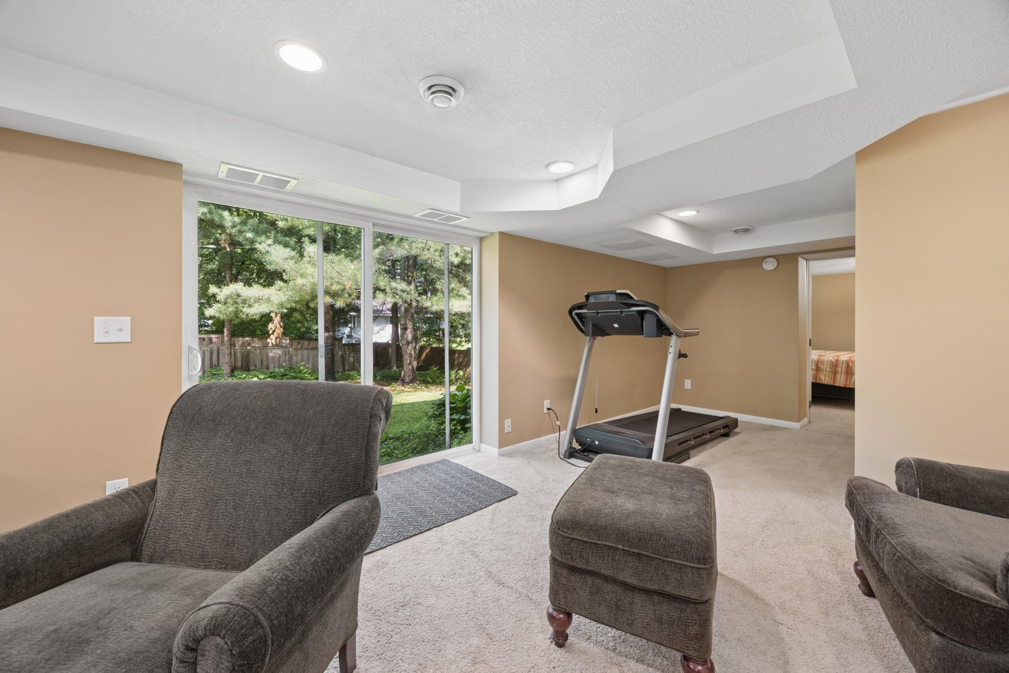 View of Residential at 1425 Orkla Drive, Golden Valley MN 55427, Golden Valley (22 of 36) - Mike Wilen | Minnesota Team Real Estate